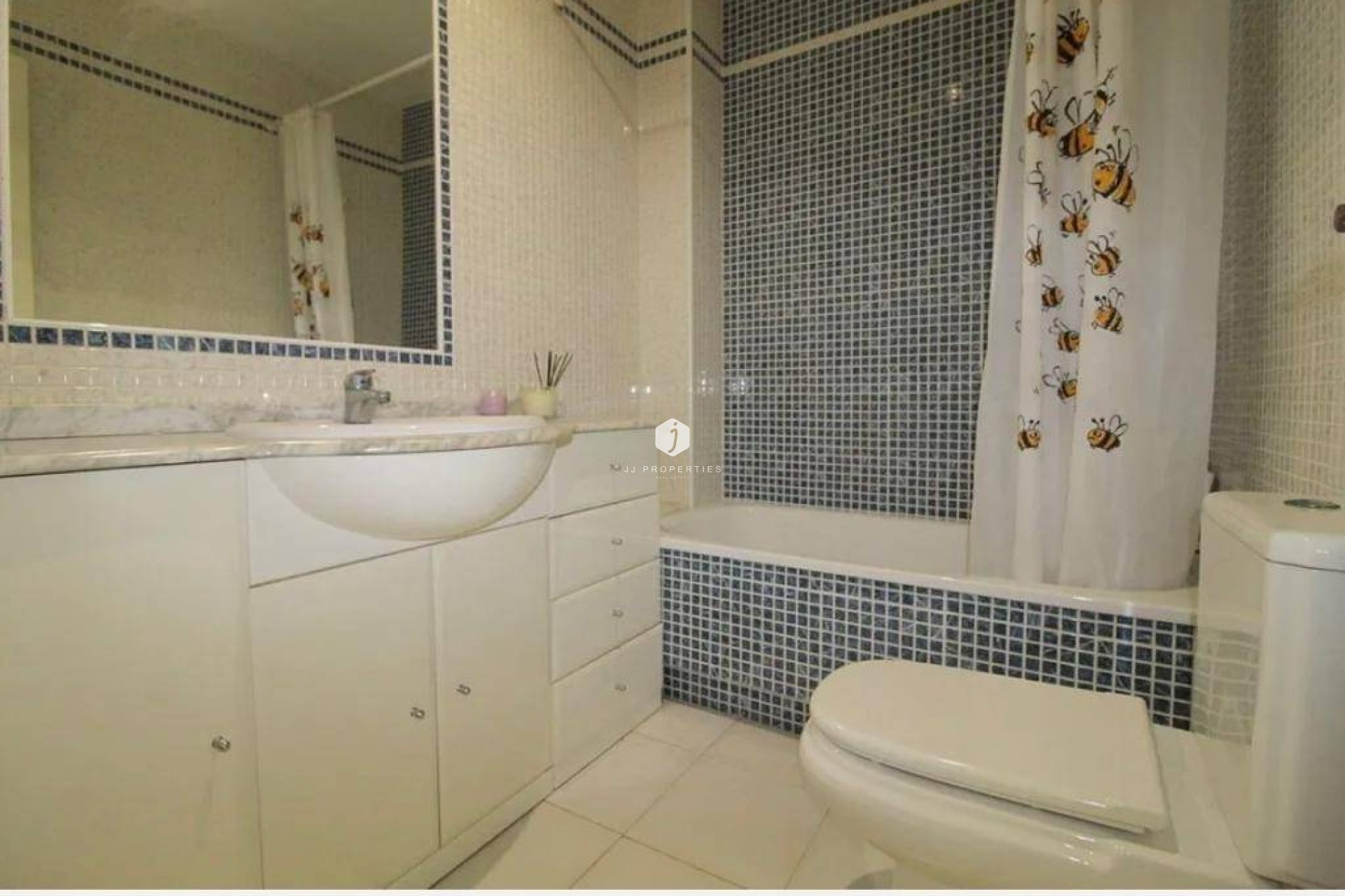 Tweedehands - Appartement / flat -
Torrevieja - Estacion de autobuses