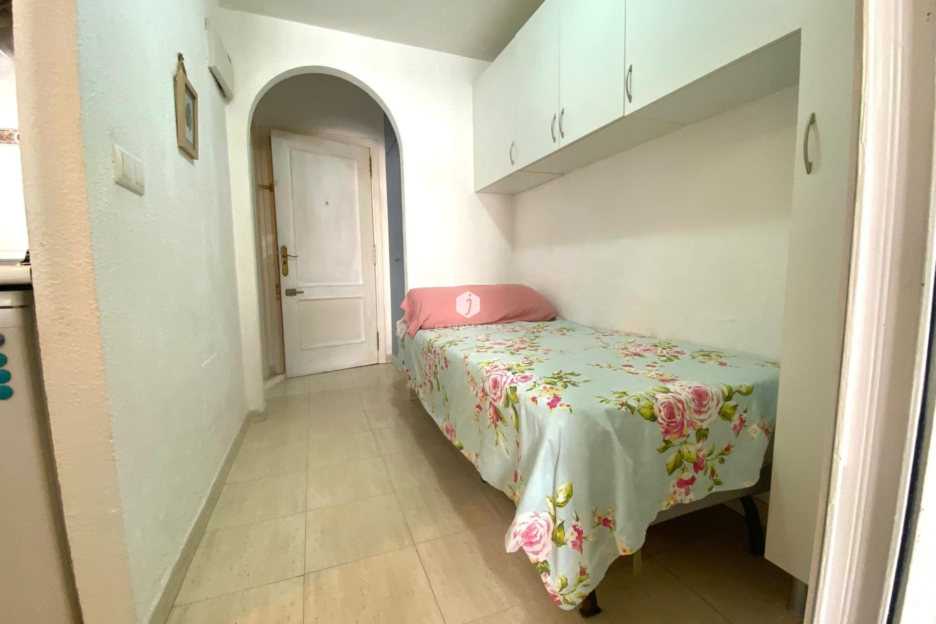 Tweedehands - Appartement / flat -
Torrevieja - Estacion de autobuses