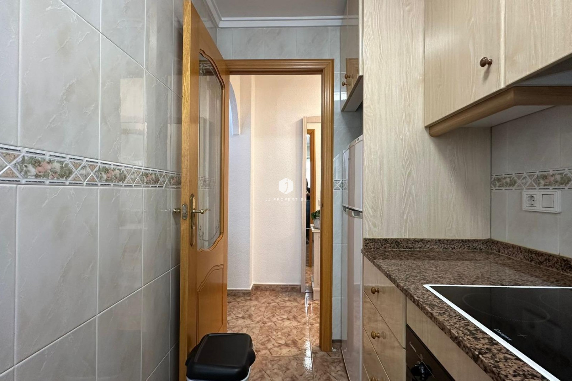 Tweedehands - Appartement / flat -
Torrevieja - Estacion de autobuses