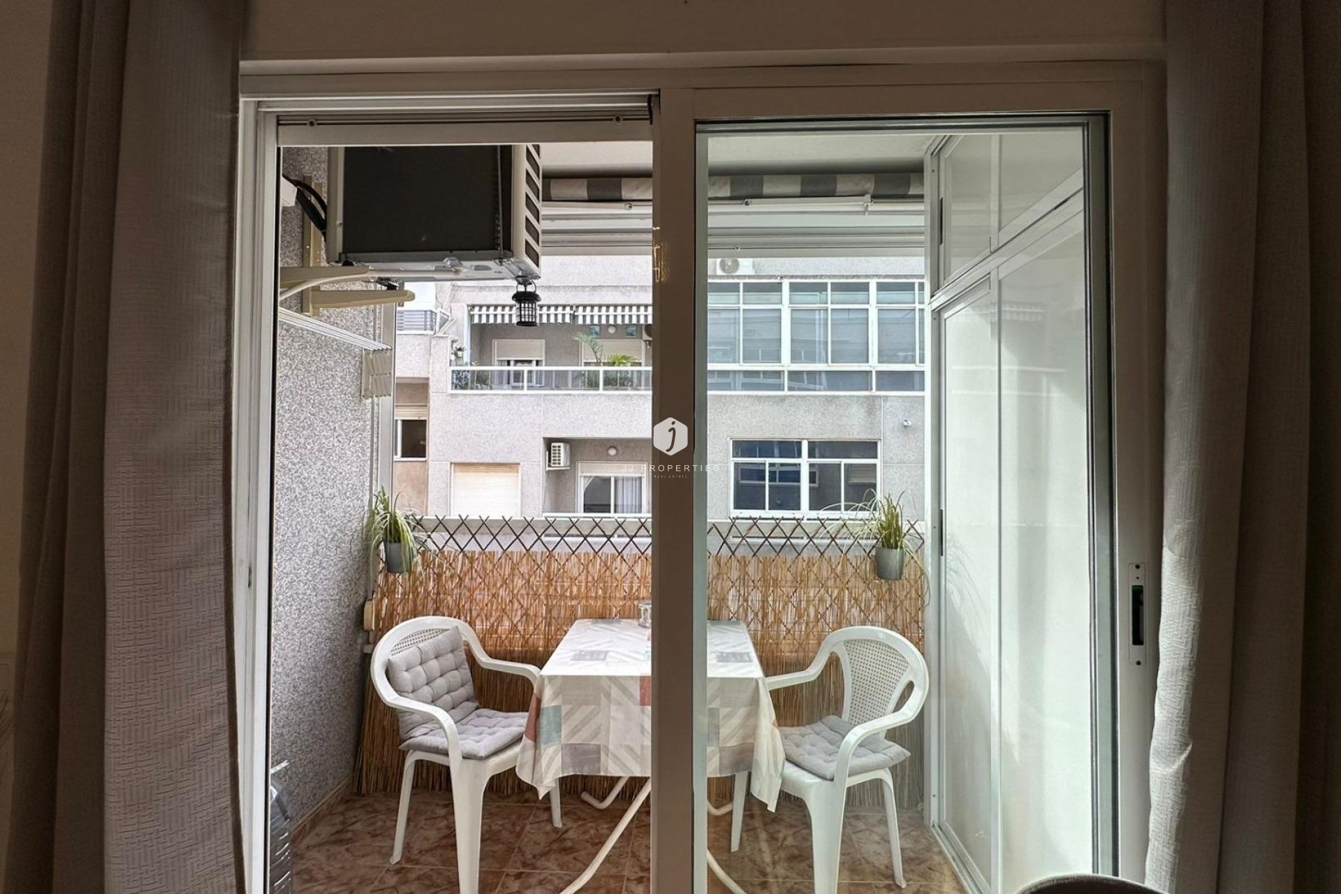 Tweedehands - Appartement / flat -
Torrevieja - Estacion de autobuses