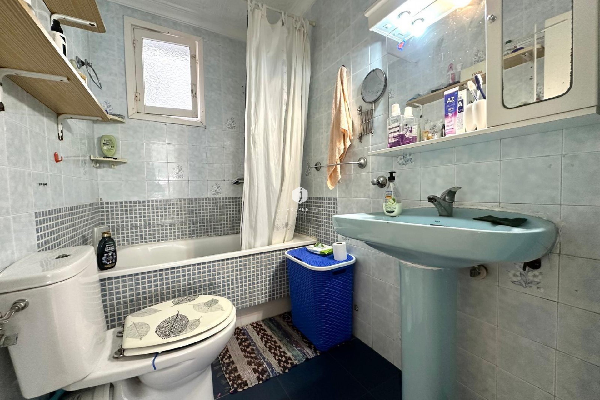 Tweedehands - Appartement / flat -
Torrevieja - Estacion de autobuses