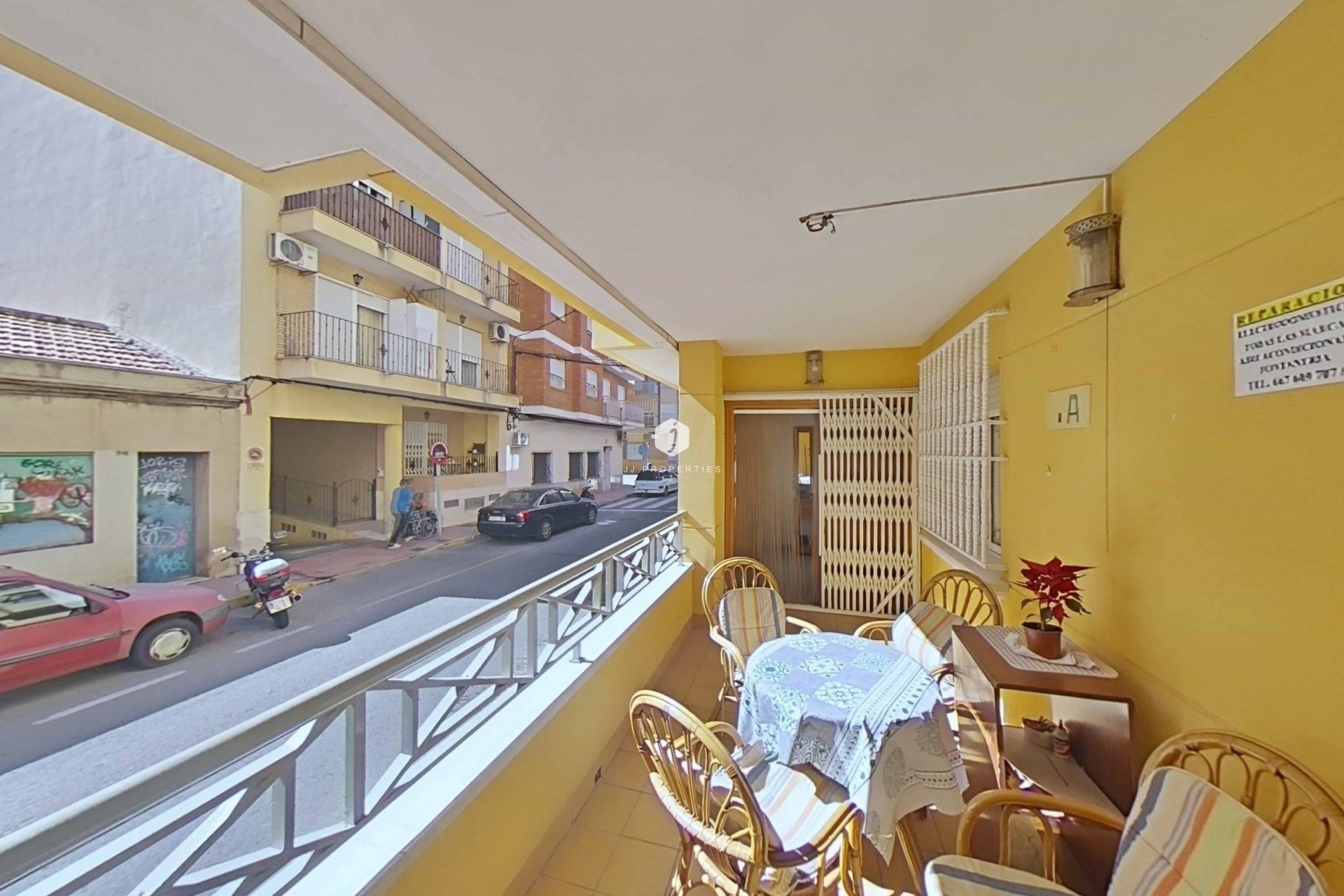 Tweedehands - Appartement / flat -
Torrevieja - Estacion de autobuses