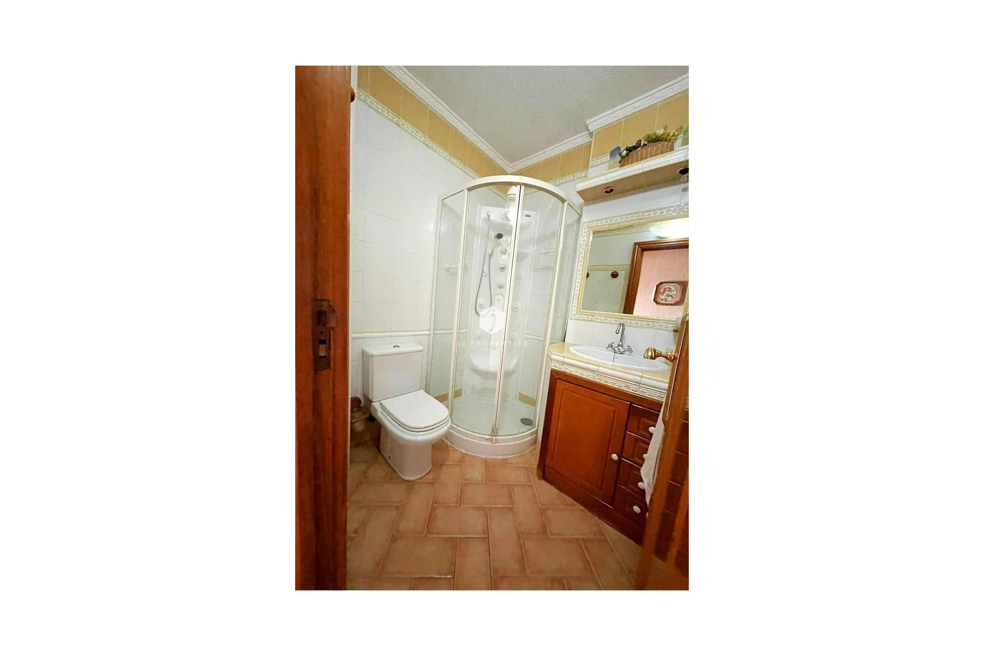 Tweedehands - Appartement / flat -
Torrevieja - Estacion de autobuses