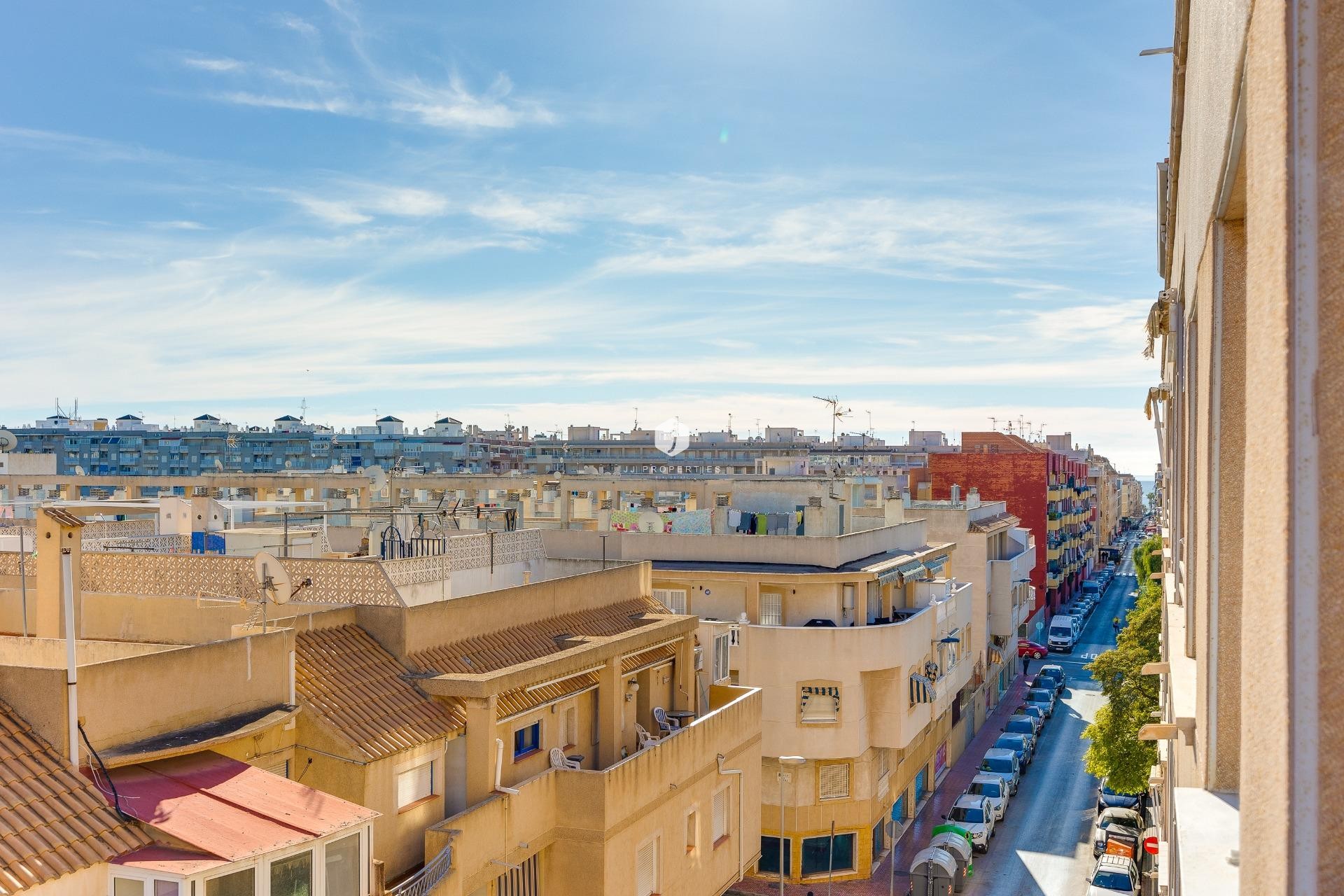 Tweedehands - Appartement / flat -
Torrevieja - Estacion de autobuses