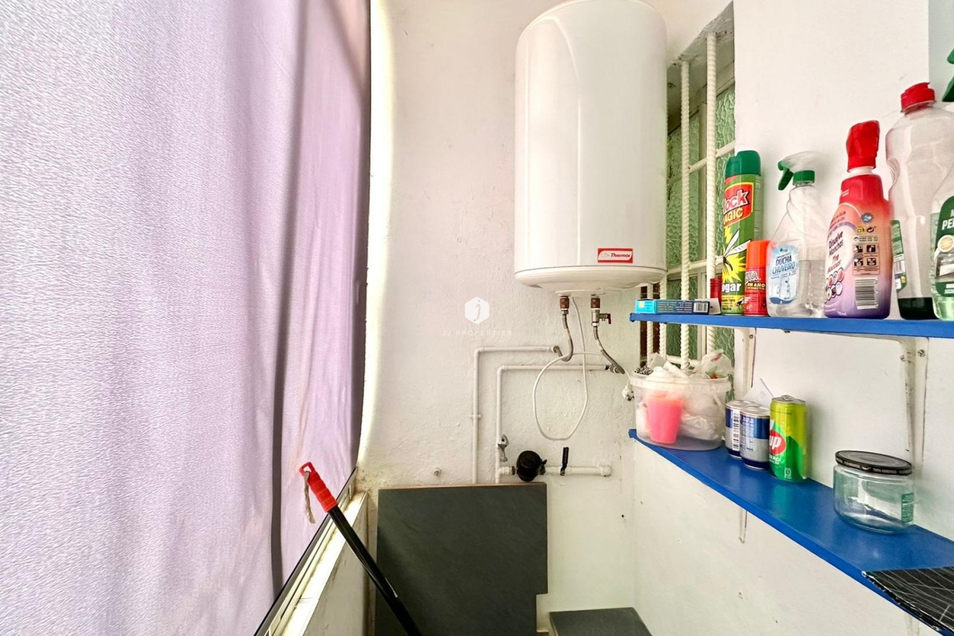 Tweedehands - Appartement / flat -
Torrevieja - Estacion de autobuses