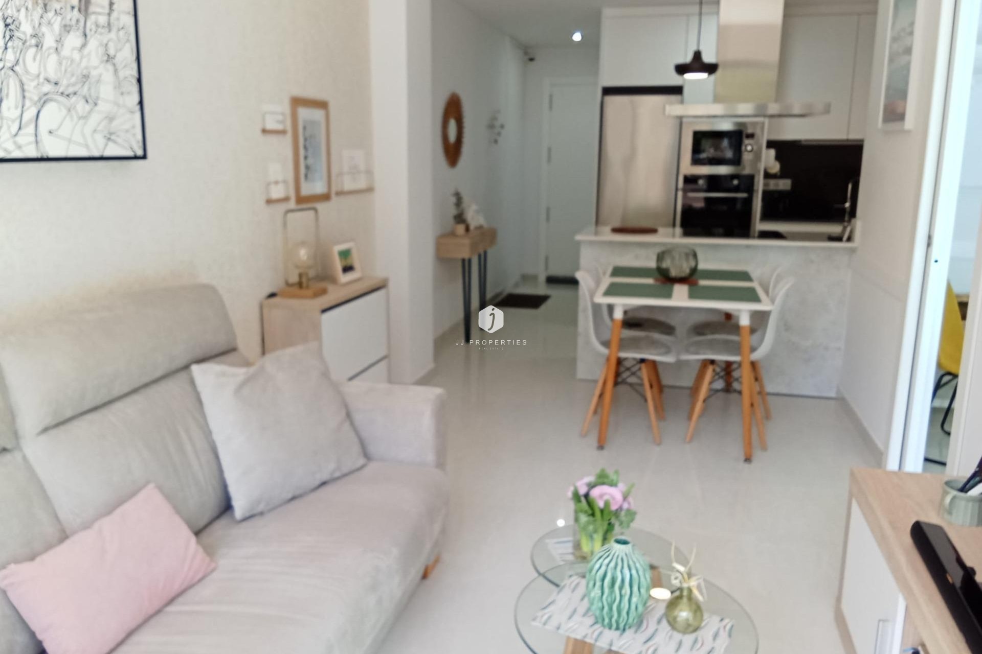 Tweedehands - Appartement / flat -
Torrevieja - Estacion de autobuses