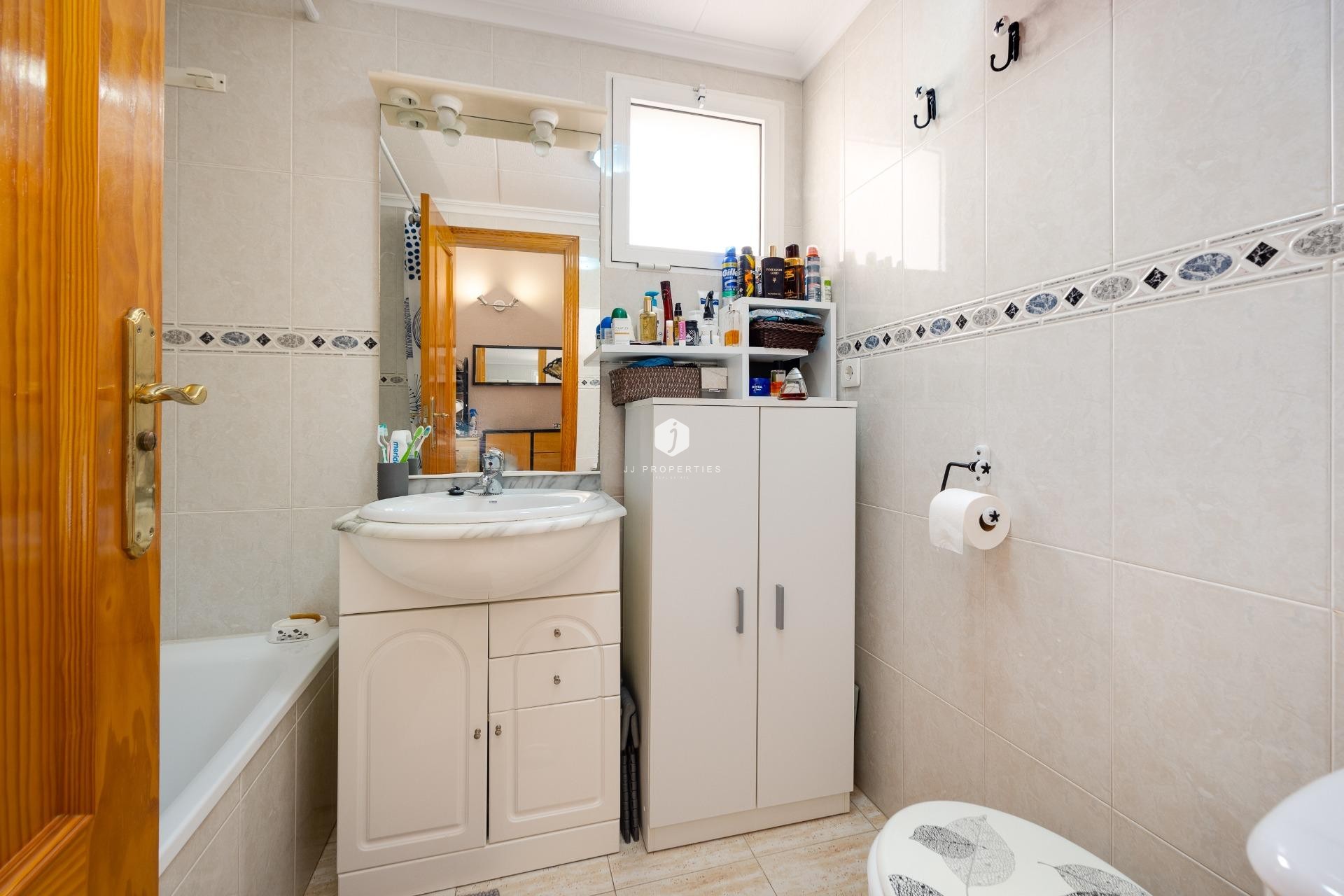 Tweedehands - Appartement / flat -
Torrevieja - Estacion de autobuses