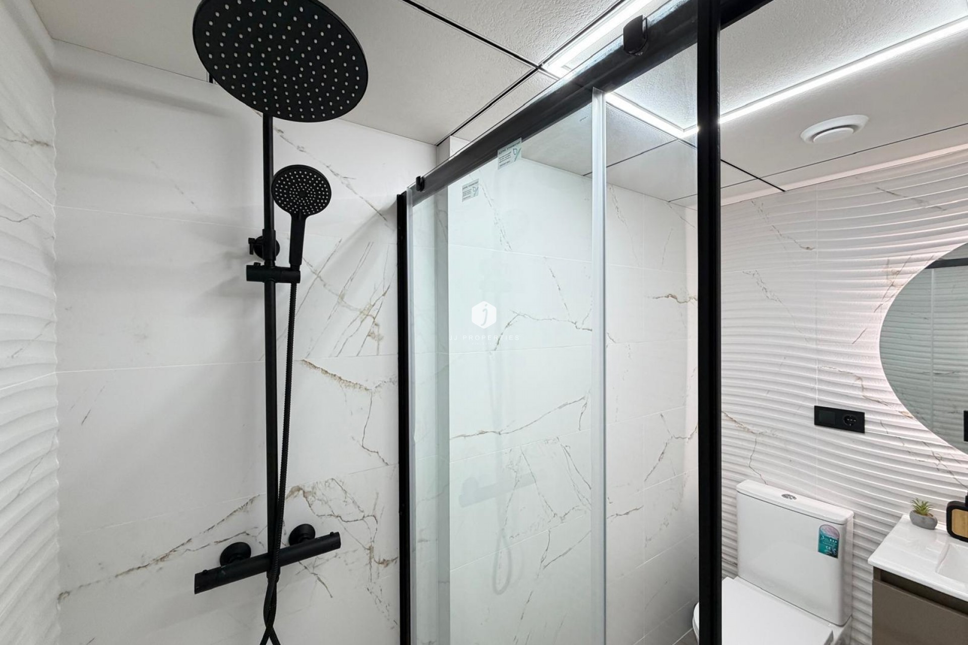 Tweedehands - Appartement / flat -
Torrevieja - Estacion de autobuses