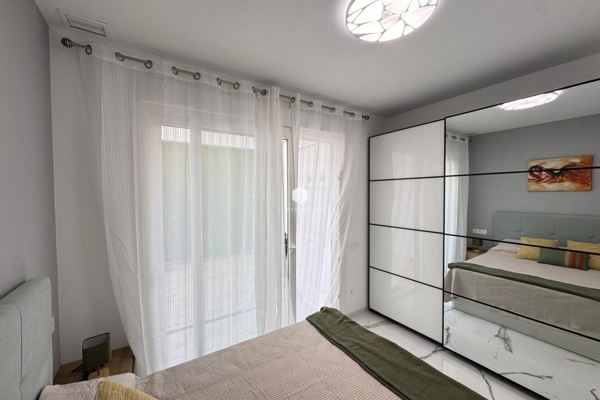 Tweedehands - Appartement / flat -
Torrevieja - Estacion de autobuses