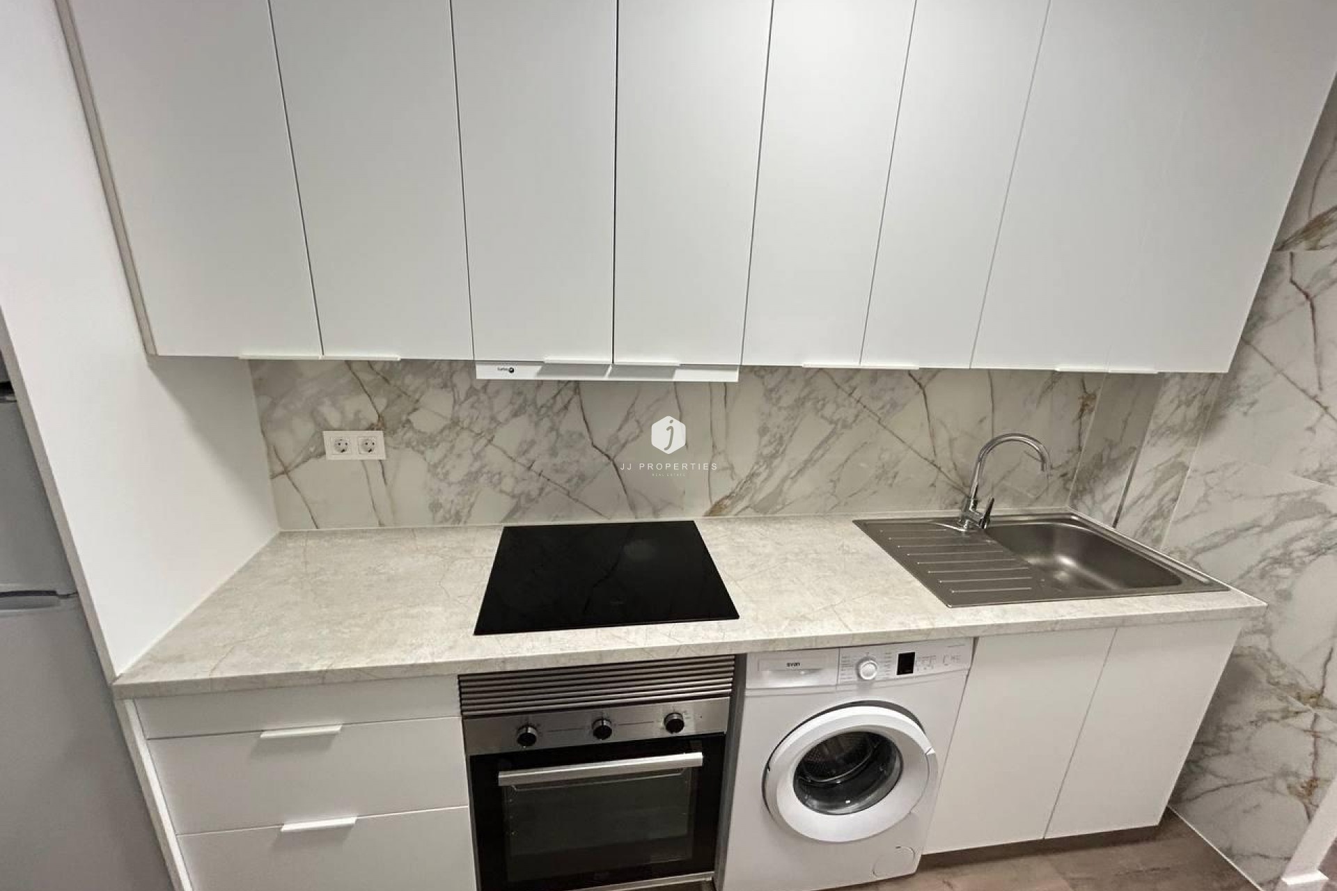 Tweedehands - Appartement / flat -
Torrevieja - Estacion de autobuses