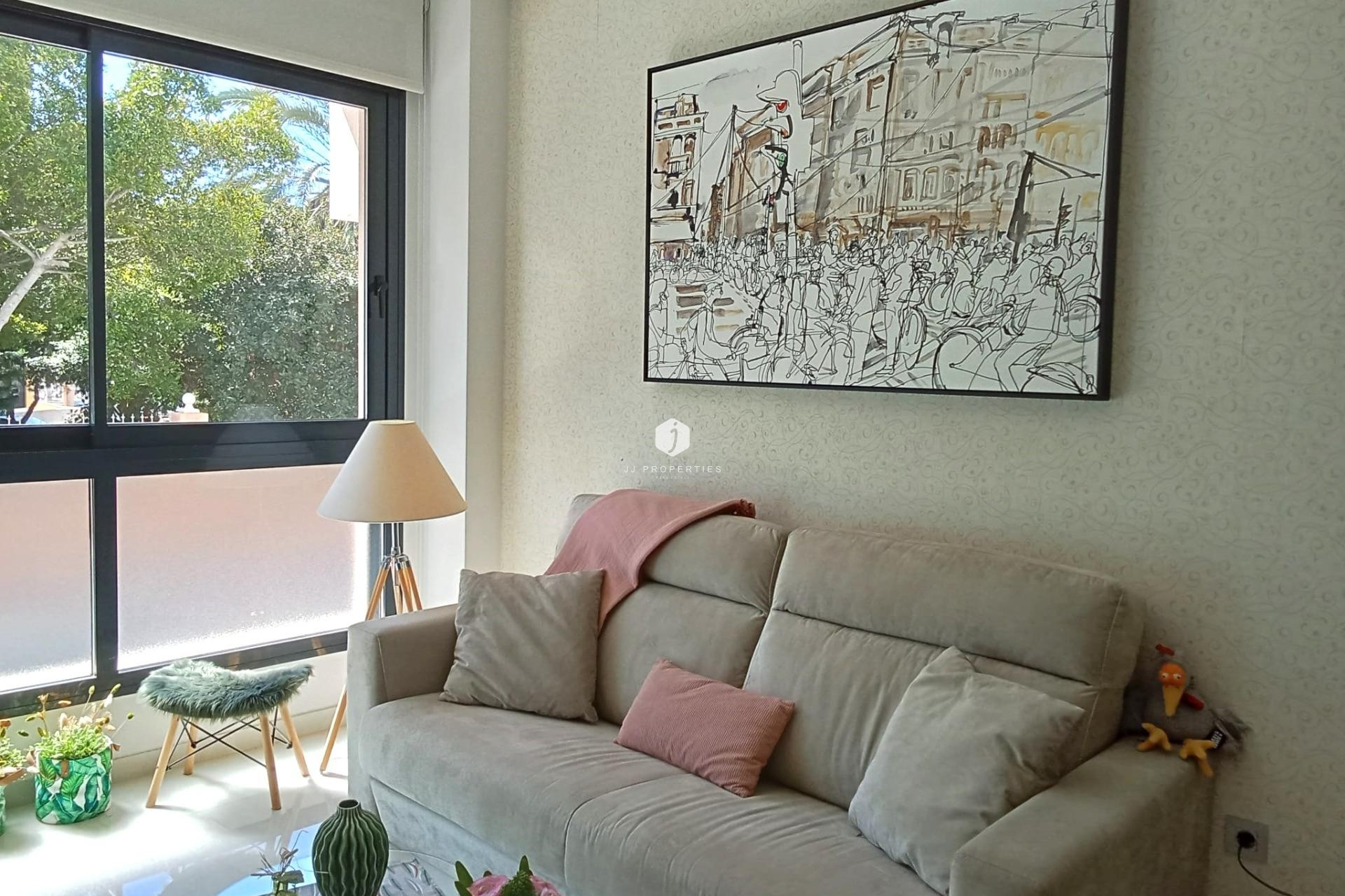 Tweedehands - Appartement / flat -
Torrevieja - Estacion de autobuses