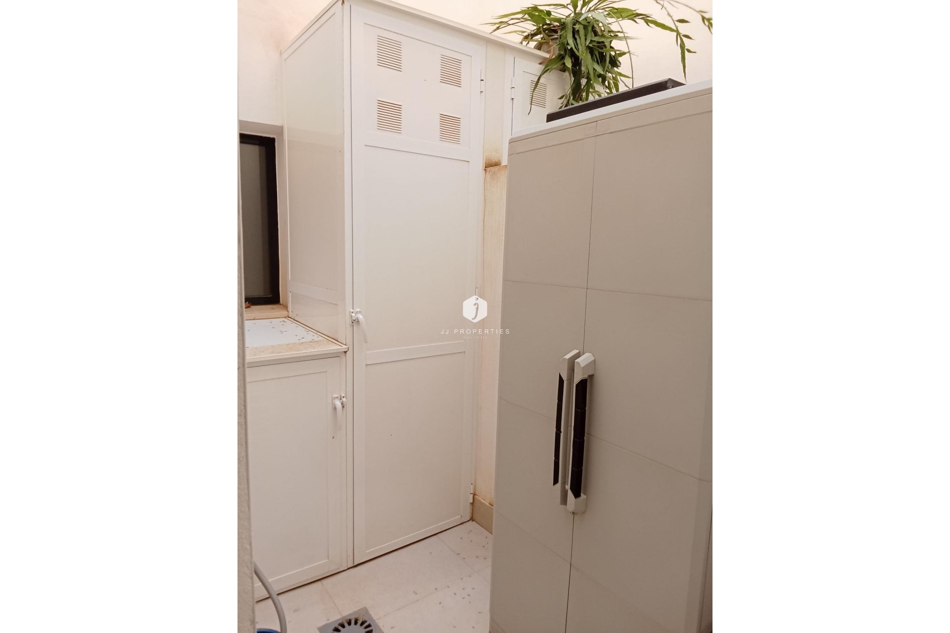 Tweedehands - Appartement / flat -
Torrevieja - Estacion de autobuses
