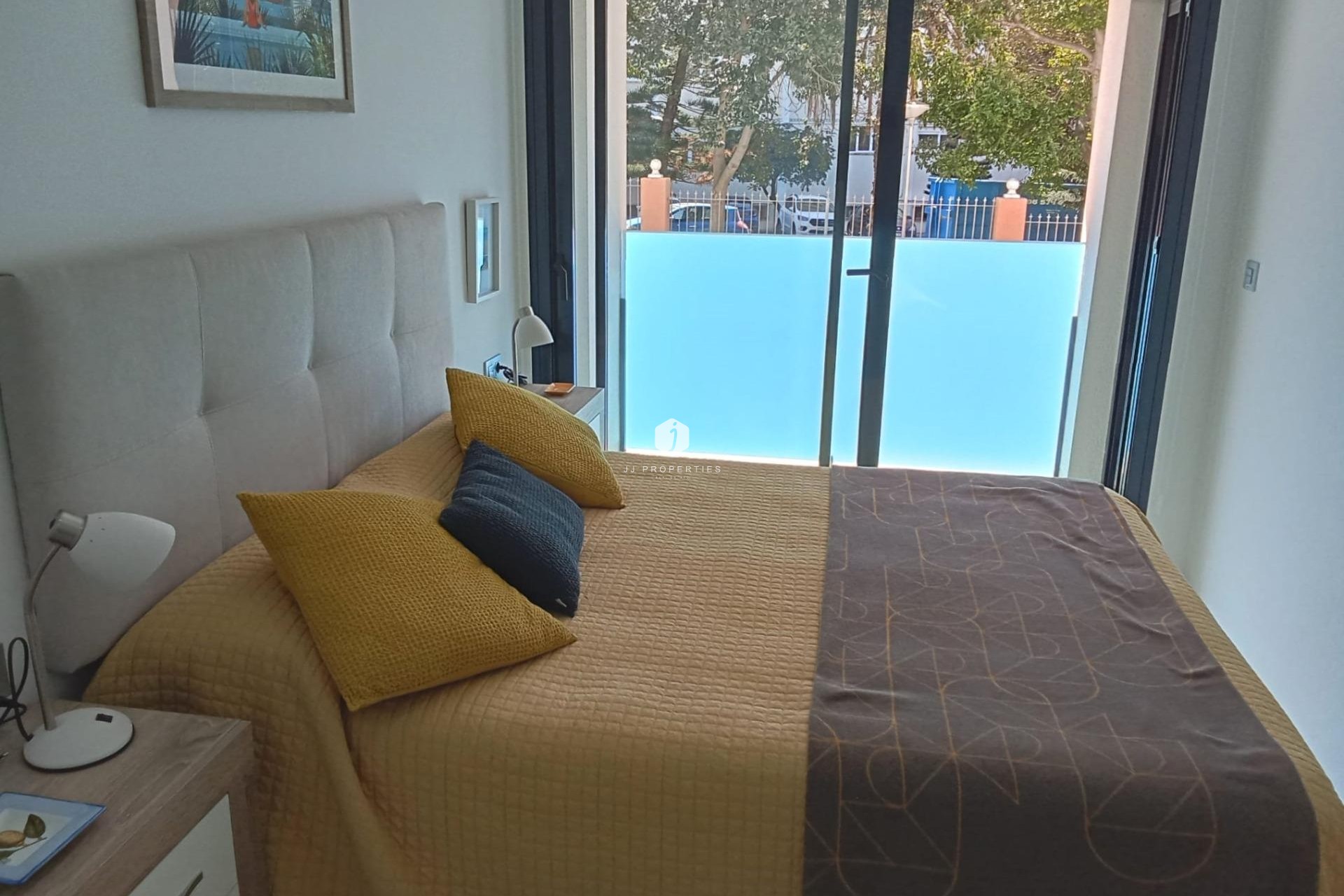 Tweedehands - Appartement / flat -
Torrevieja - Estacion de autobuses