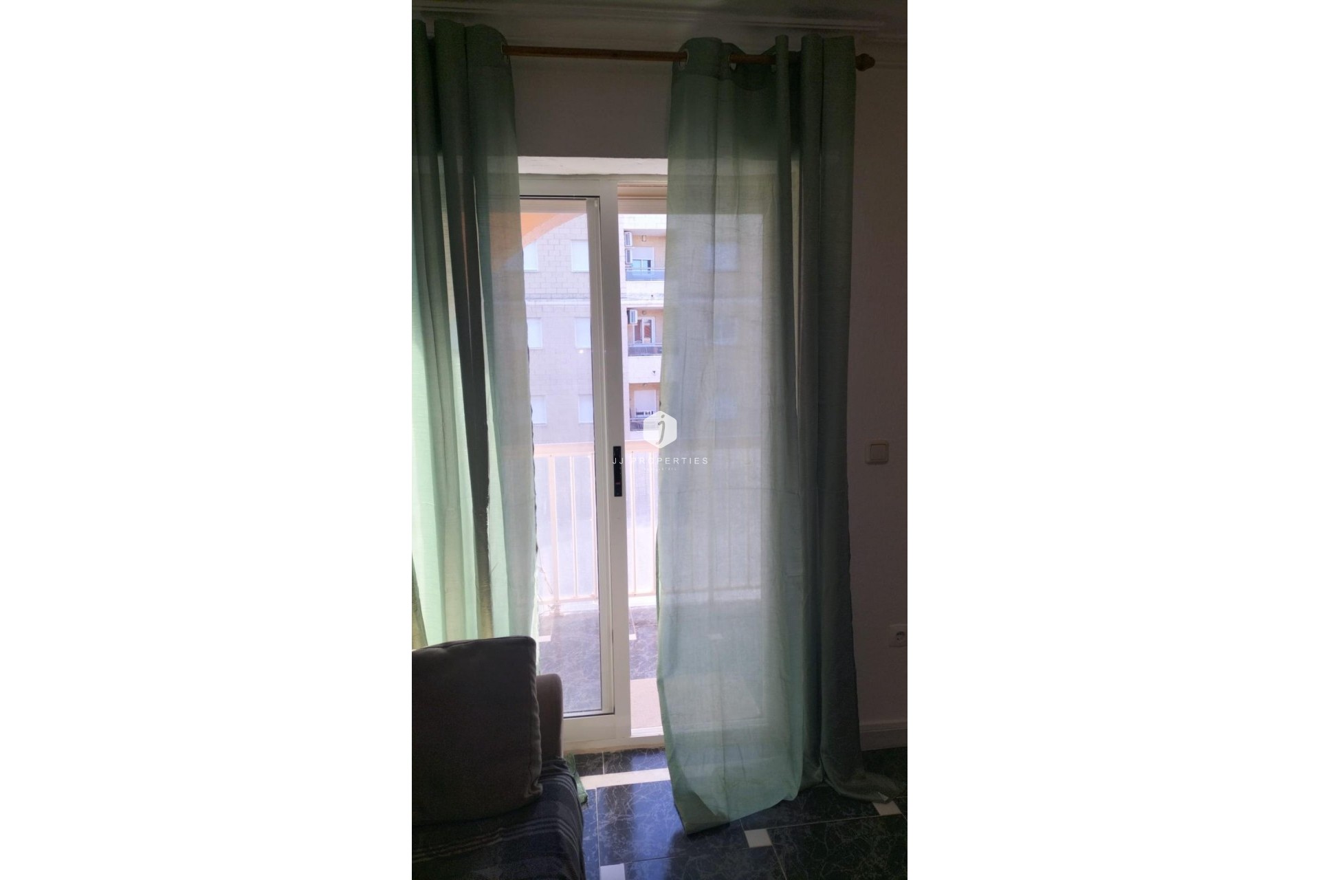 Tweedehands - Appartement / flat -
Torrevieja - Gaspar Perrelló