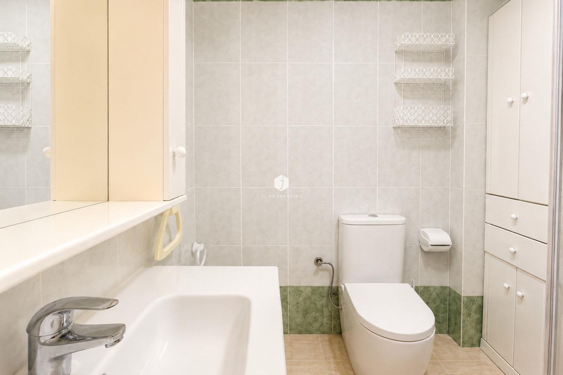 Tweedehands - Appartement / flat -
Torrevieja - Habaneras