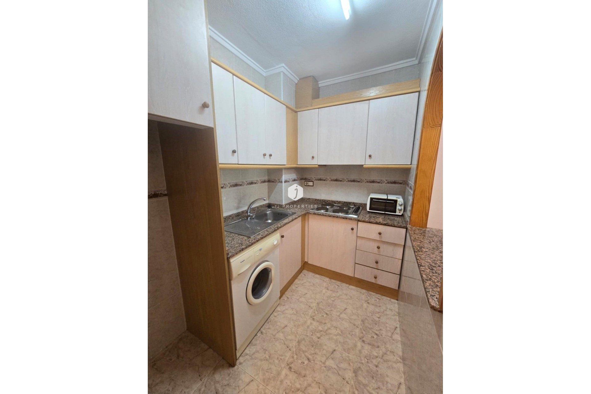 Tweedehands - Appartement / flat -
Torrevieja - Habaneras