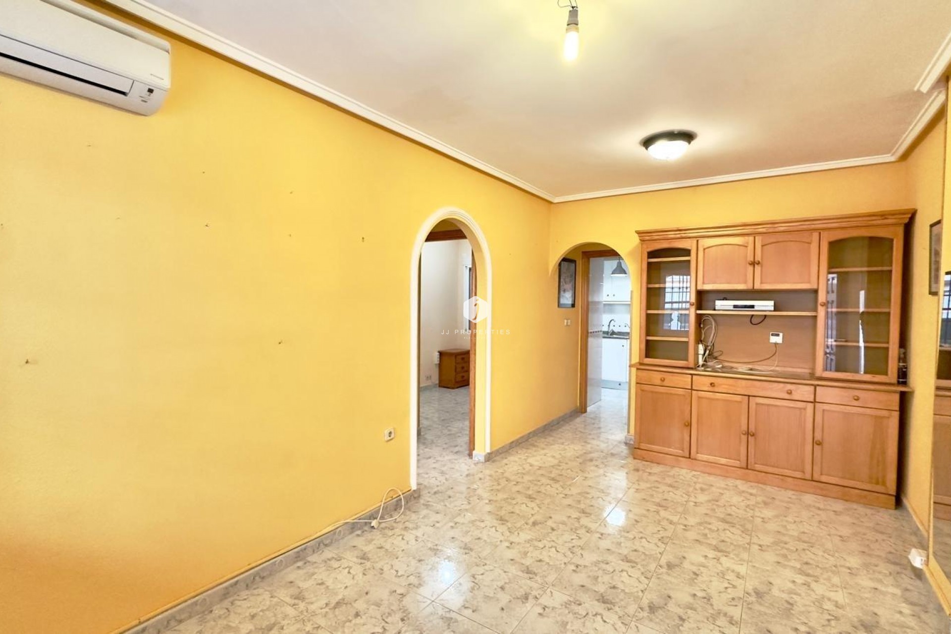 Tweedehands - Appartement / flat -
Torrevieja - La Mata Pueblo