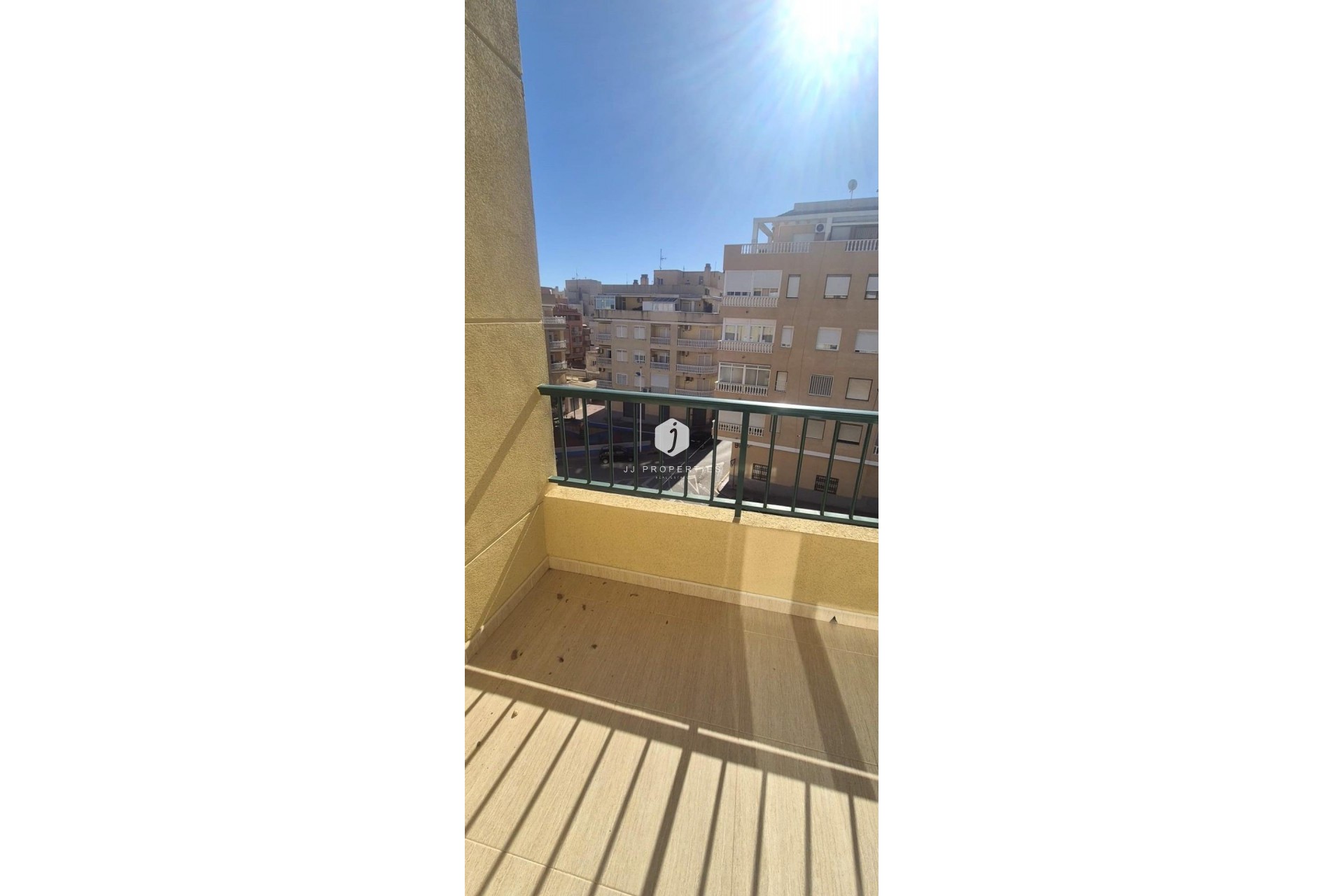 Tweedehands - Appartement / flat -
Torrevieja - La Mata Pueblo