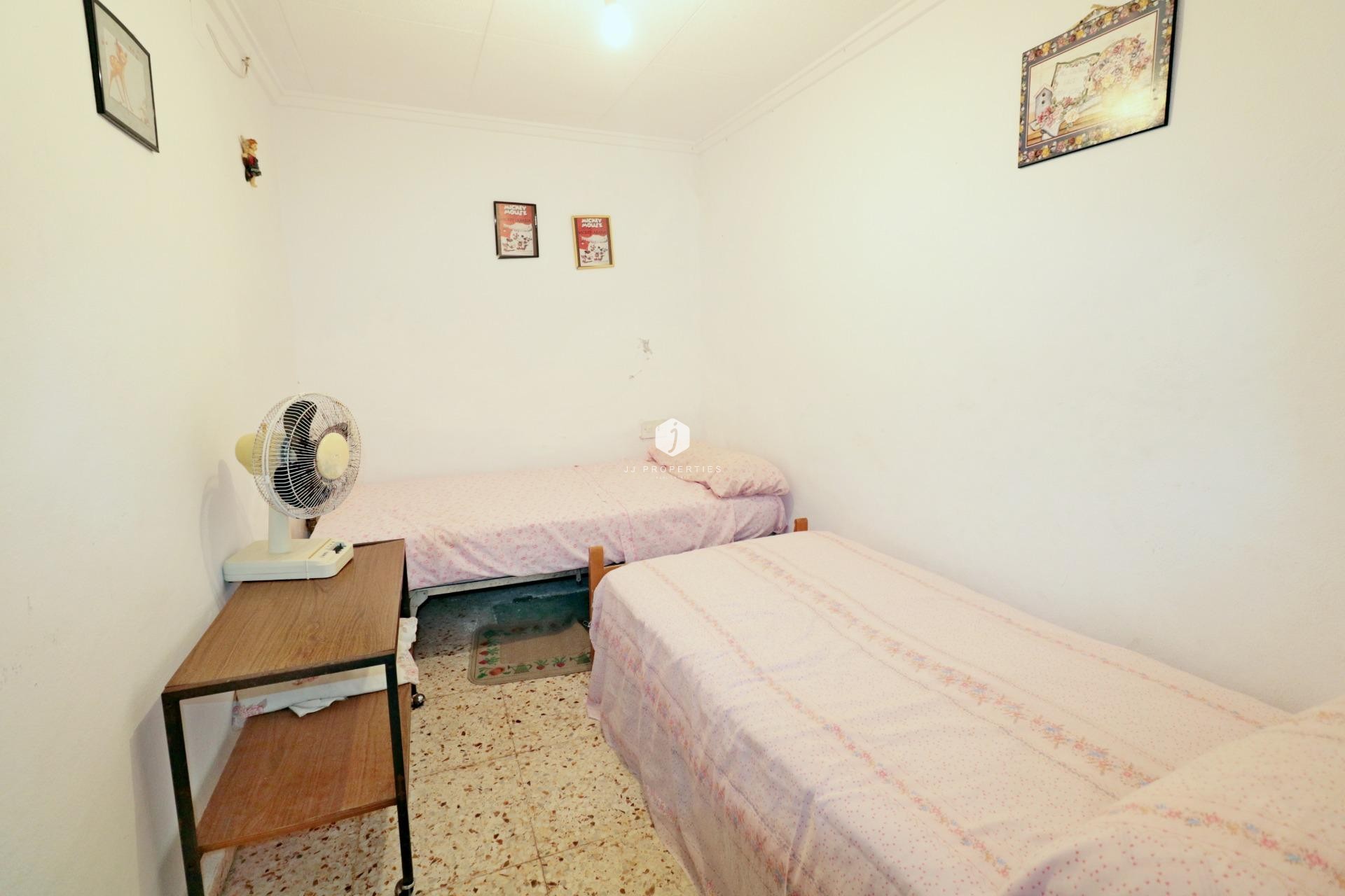 Tweedehands - Appartement / flat -
Torrevieja - La Mata Pueblo