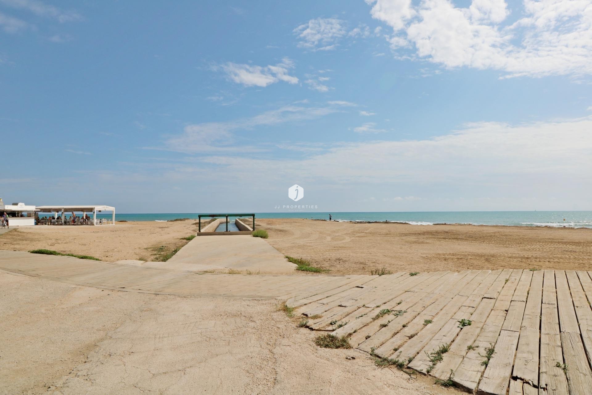 Tweedehands - Appartement / flat -
Torrevieja - La Mata Pueblo