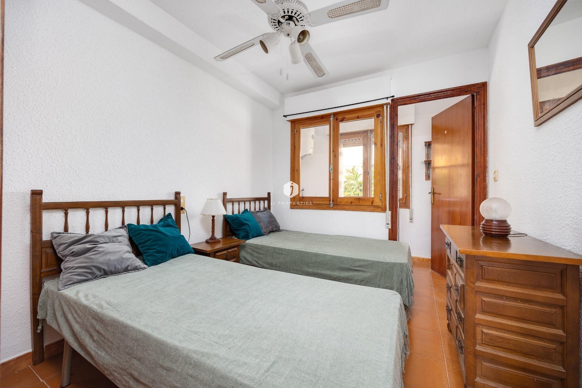 Tweedehands - Appartement / flat -
Torrevieja - La Mata