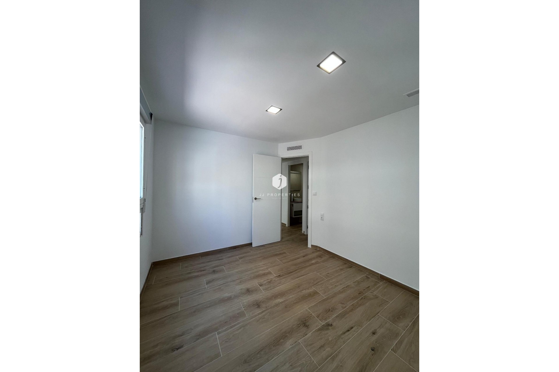 Tweedehands - Appartement / flat -
Torrevieja - La Mata