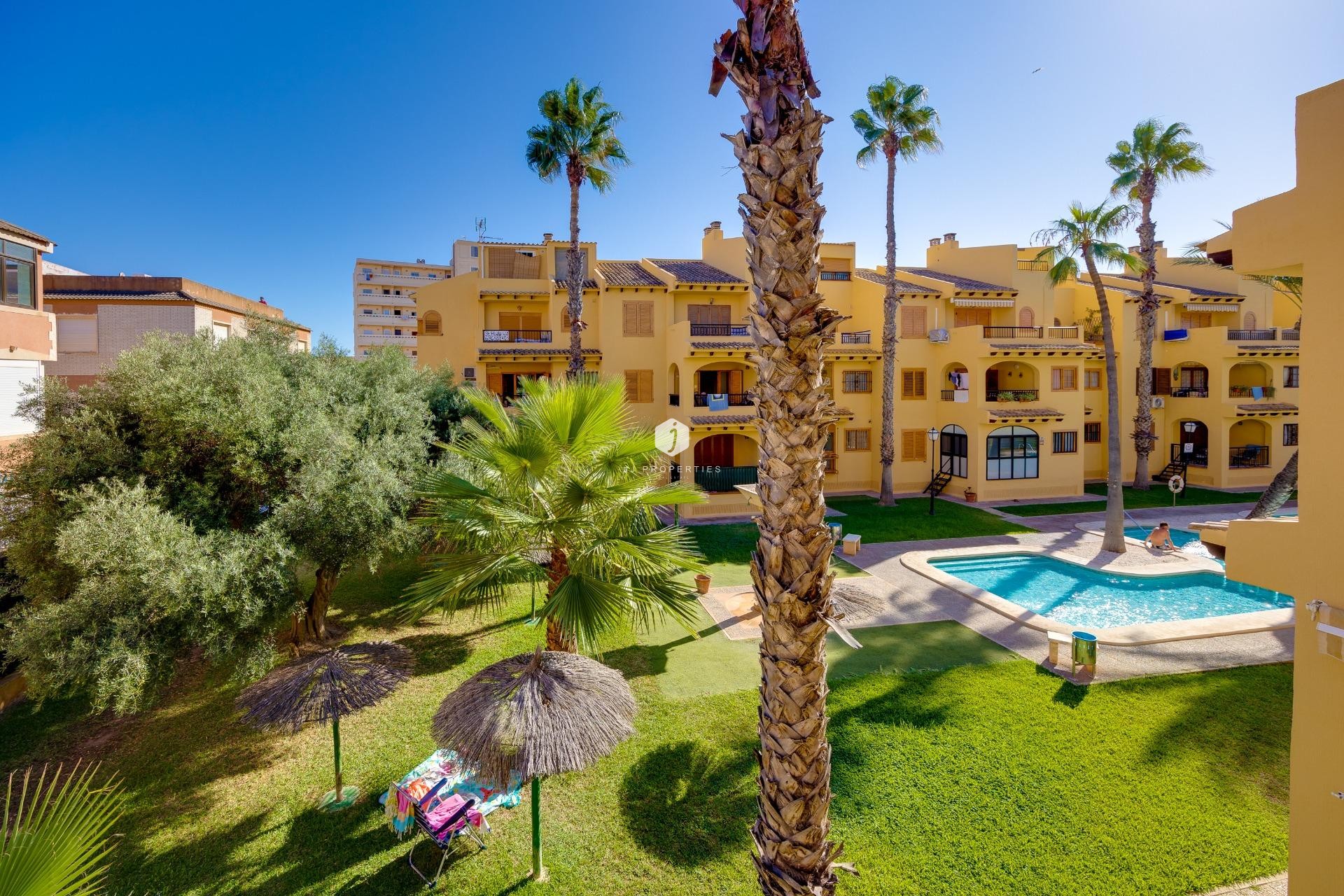 Tweedehands - Appartement / flat -
Torrevieja - La Mata