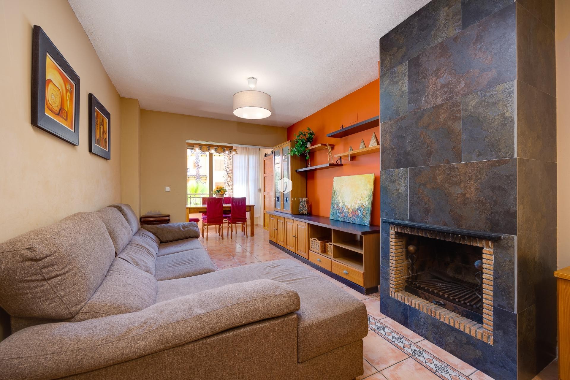 Tweedehands - Appartement / flat -
Torrevieja - La Mata