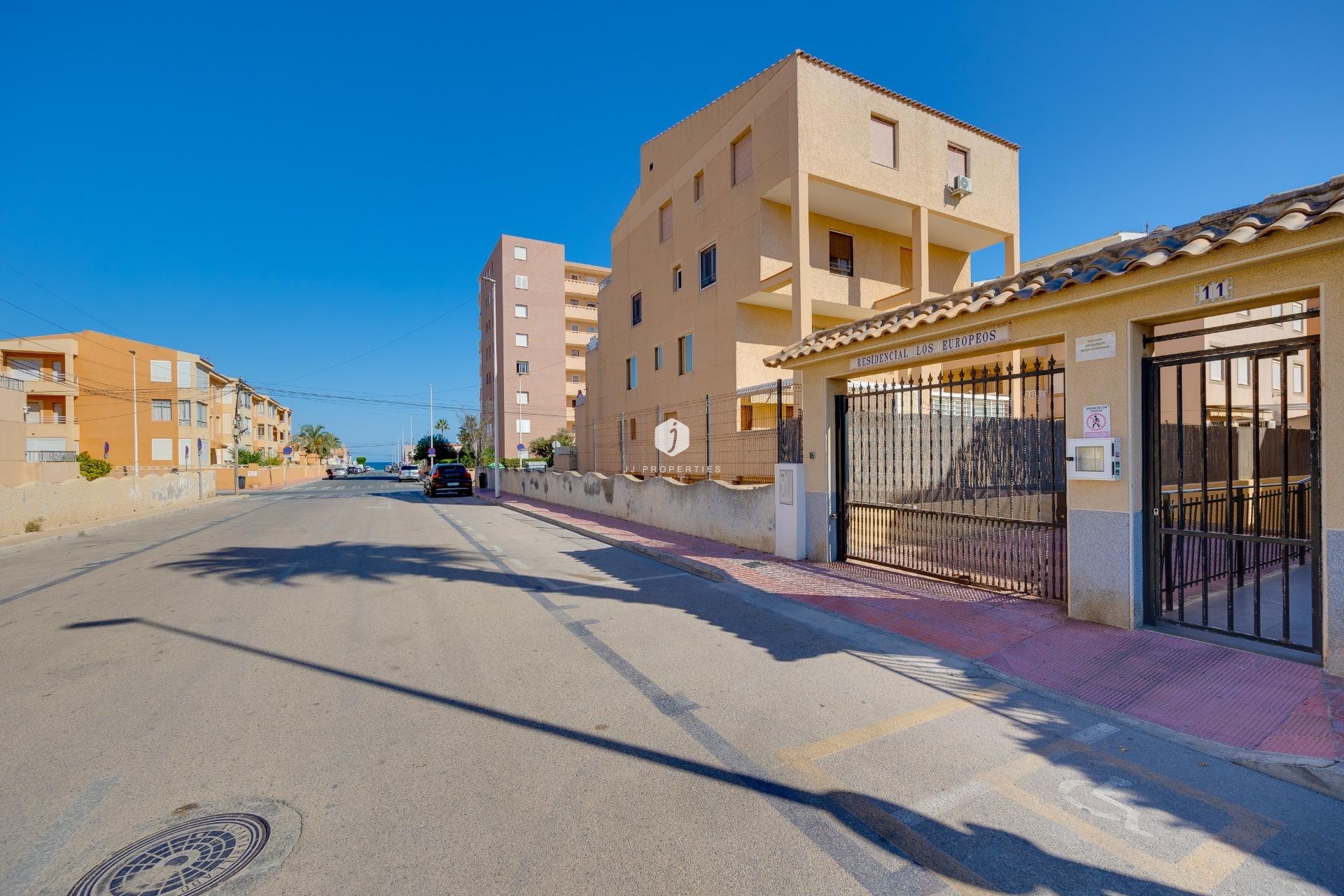 Tweedehands - Appartement / flat -
Torrevieja - La Mata