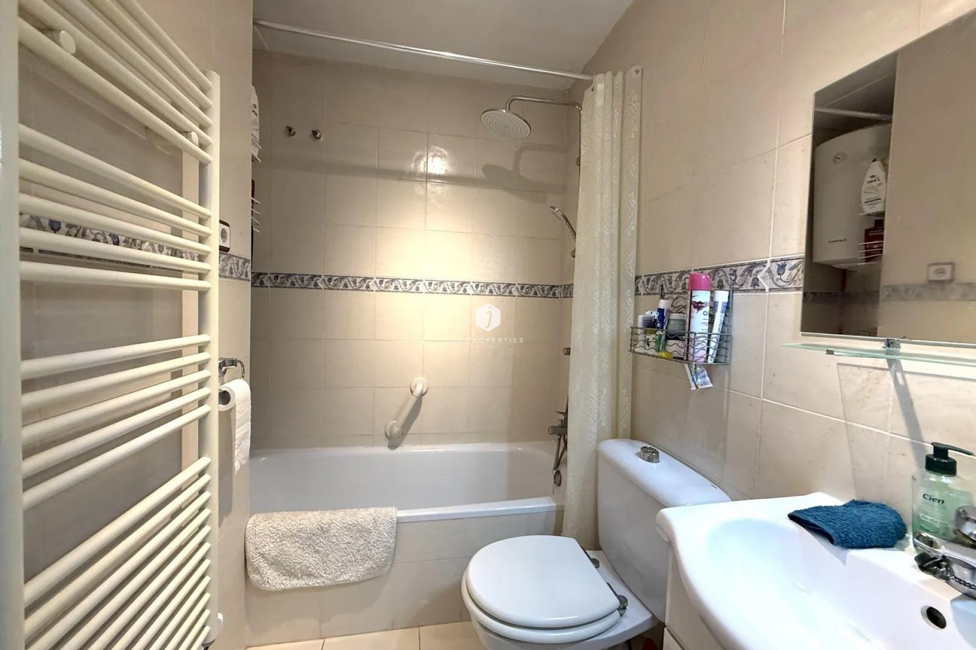 Tweedehands - Appartement / flat -
Torrevieja - La Mata