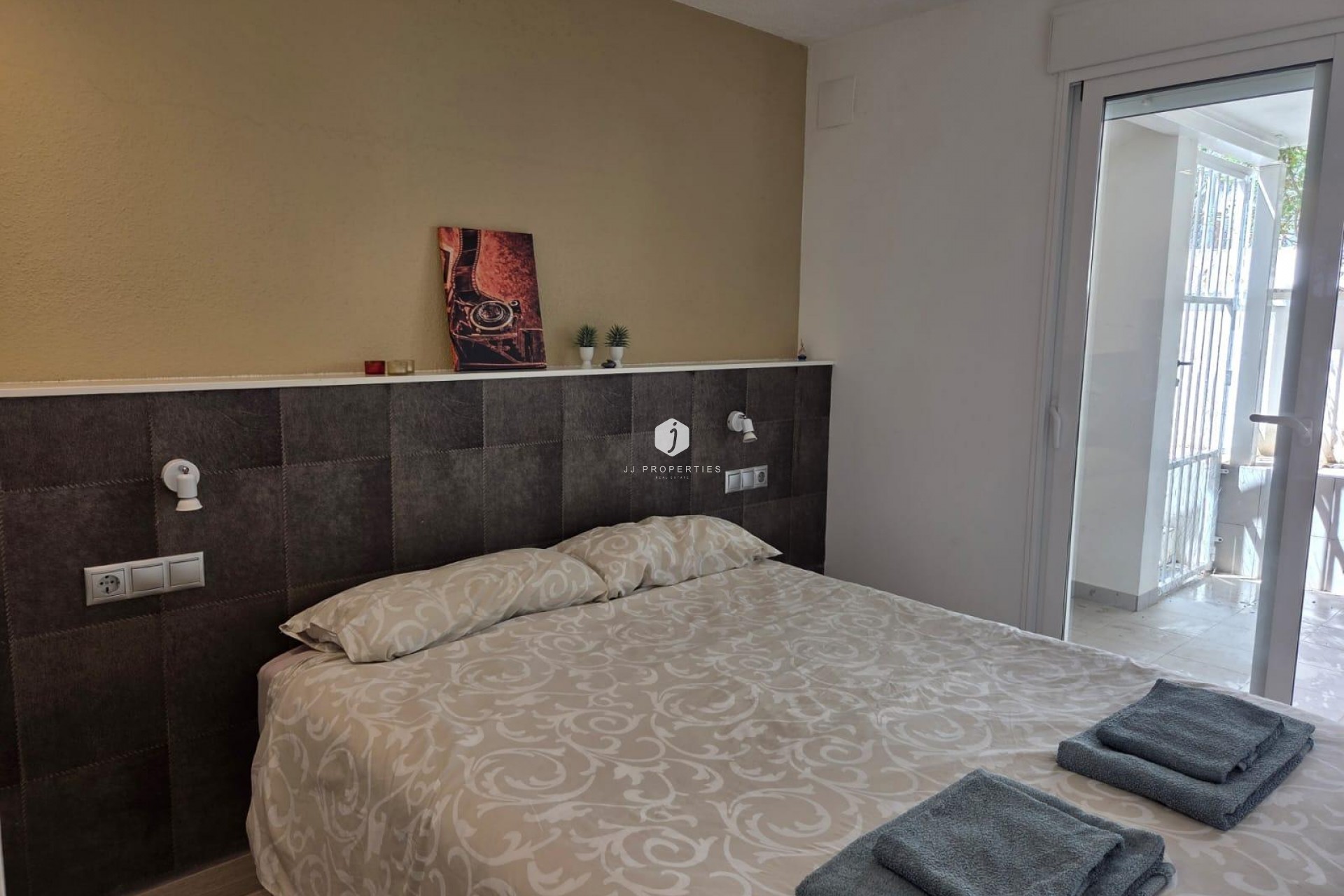 Tweedehands - Appartement / flat -
Torrevieja - La Mata