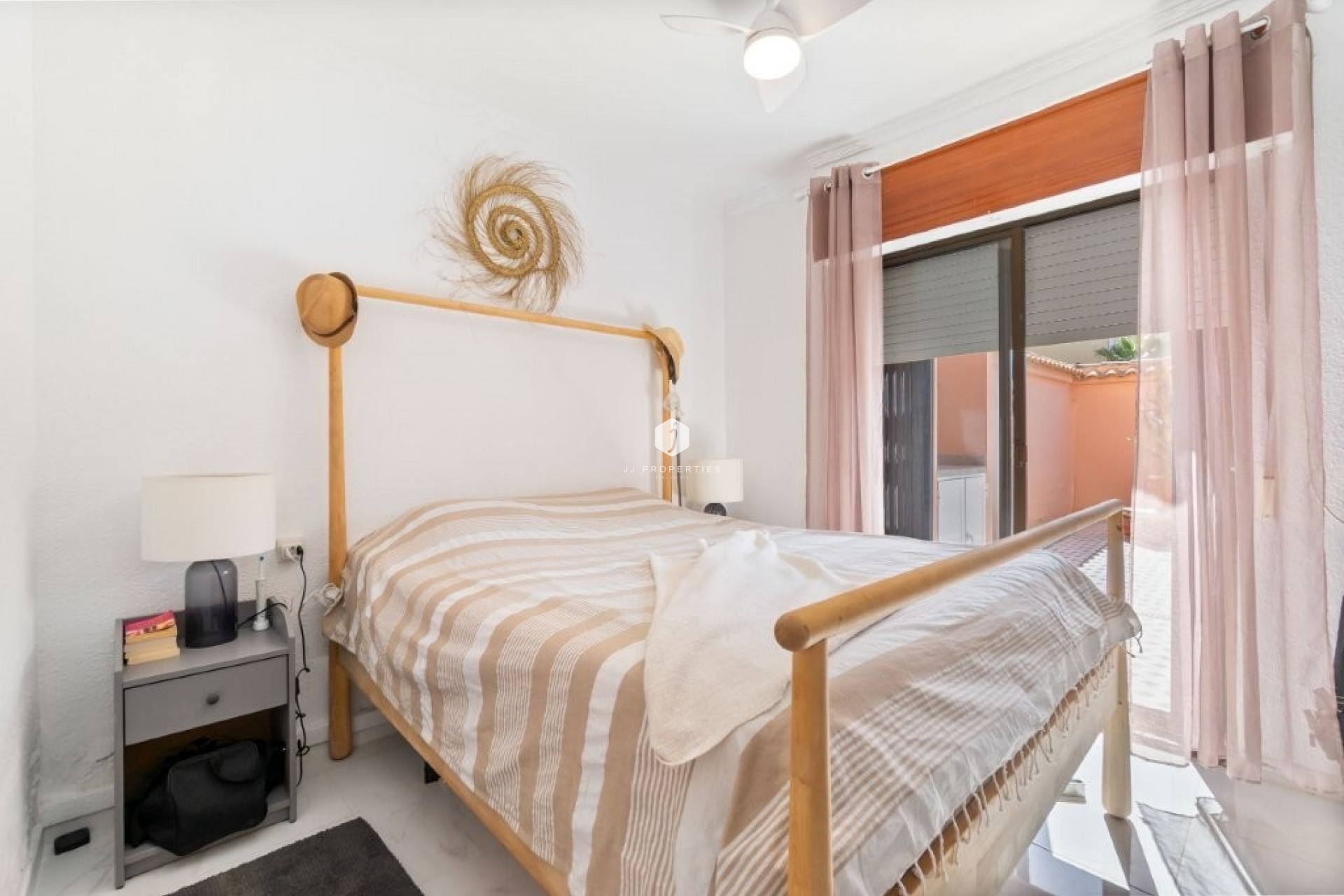 Tweedehands - Appartement / flat -
Torrevieja - La Rosaleda