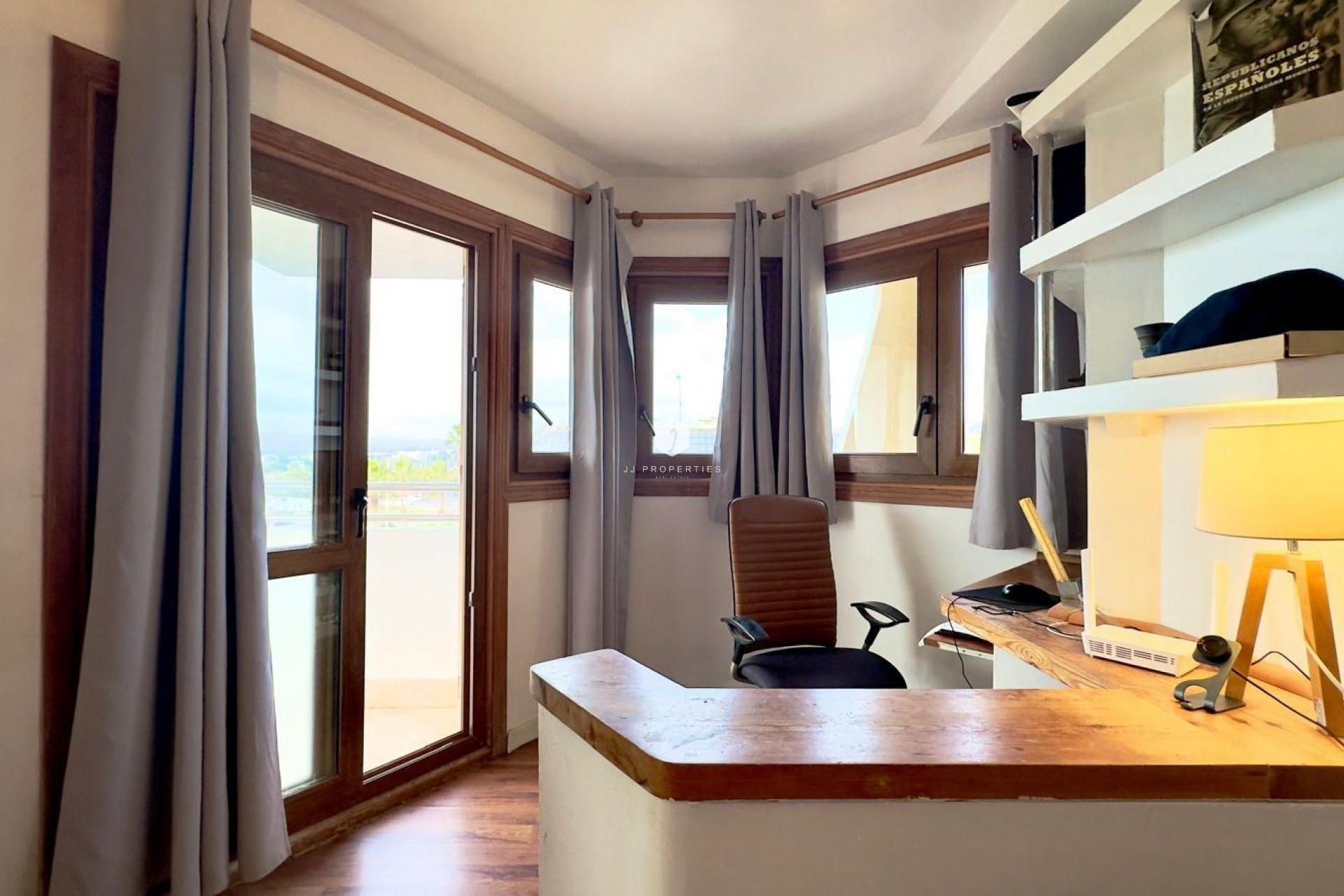 Tweedehands - Appartement / flat -
Torrevieja - La veleta