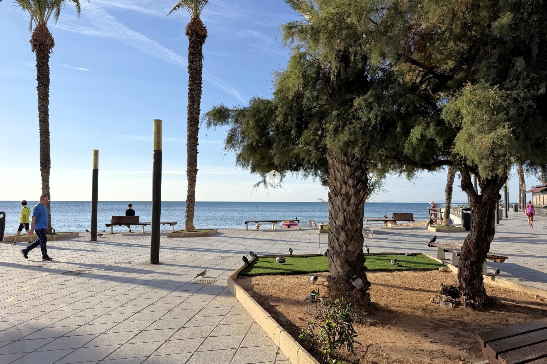 Tweedehands - Appartement / flat -
Torrevieja - Las Piscinas Naturales