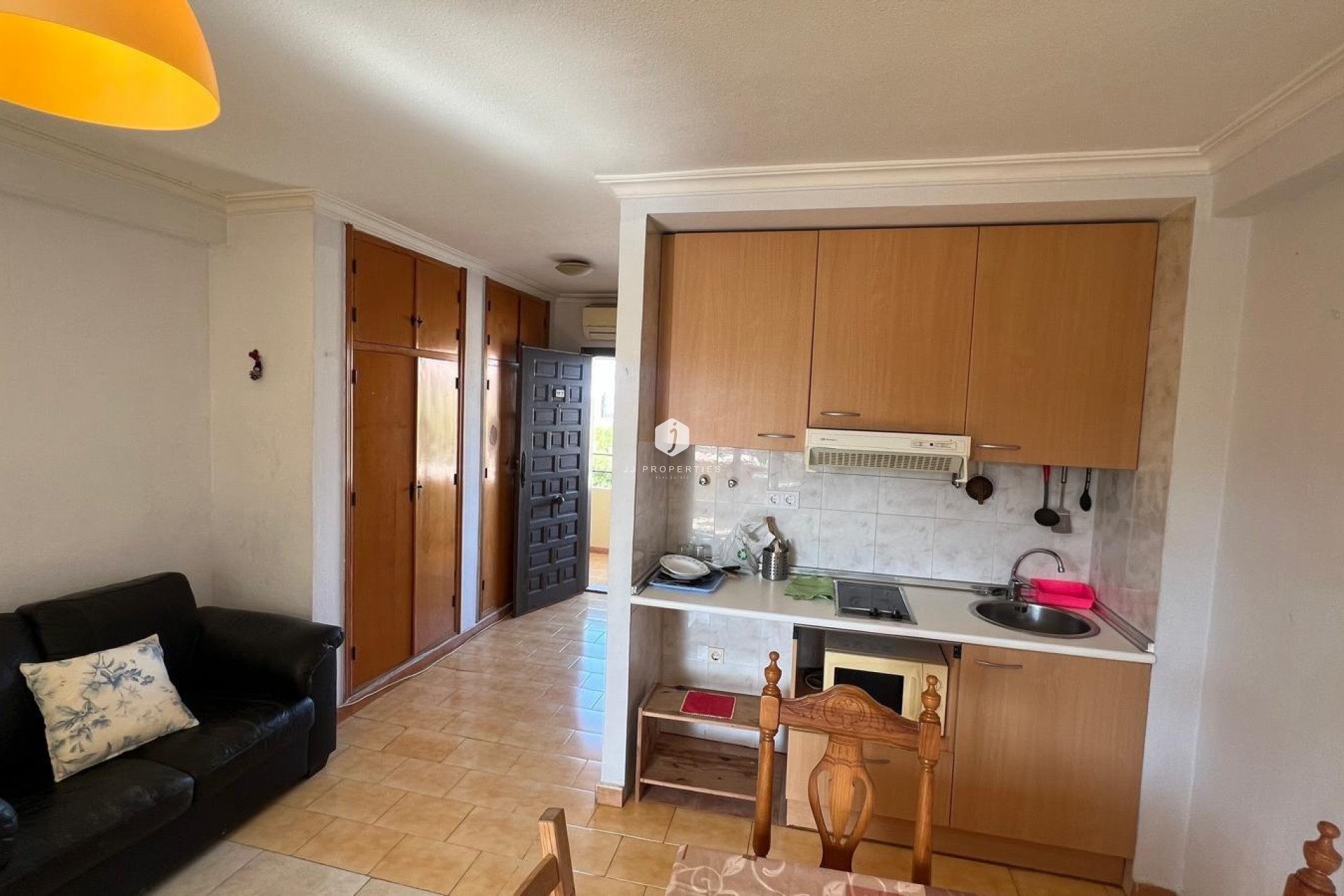 Tweedehands - Appartement / flat -
Torrevieja - Miramar - Torre Del Moro