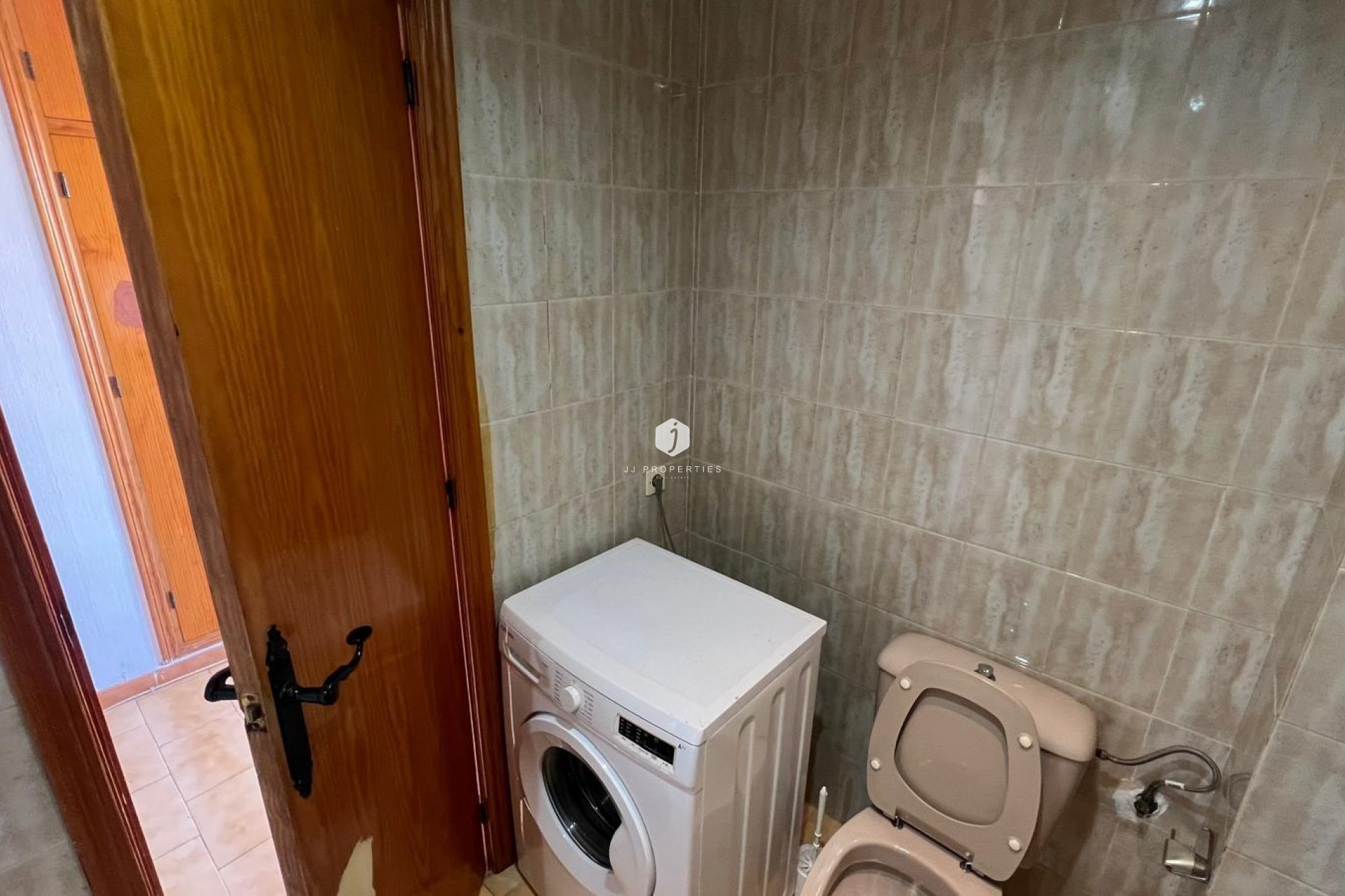 Tweedehands - Appartement / flat -
Torrevieja - Miramar - Torre Del Moro