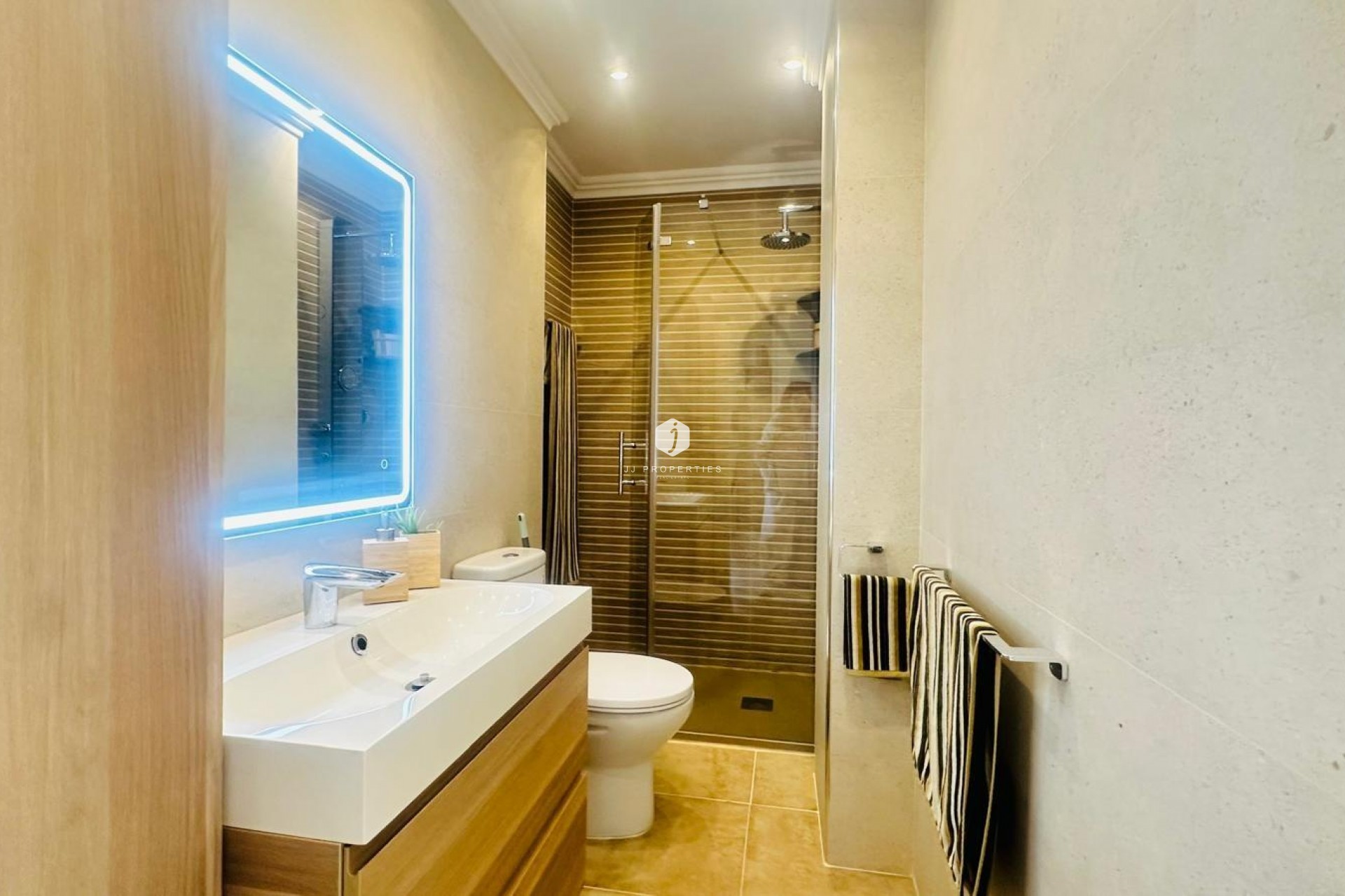 Tweedehands - Appartement / flat -
Torrevieja - Nueva Torrevieja