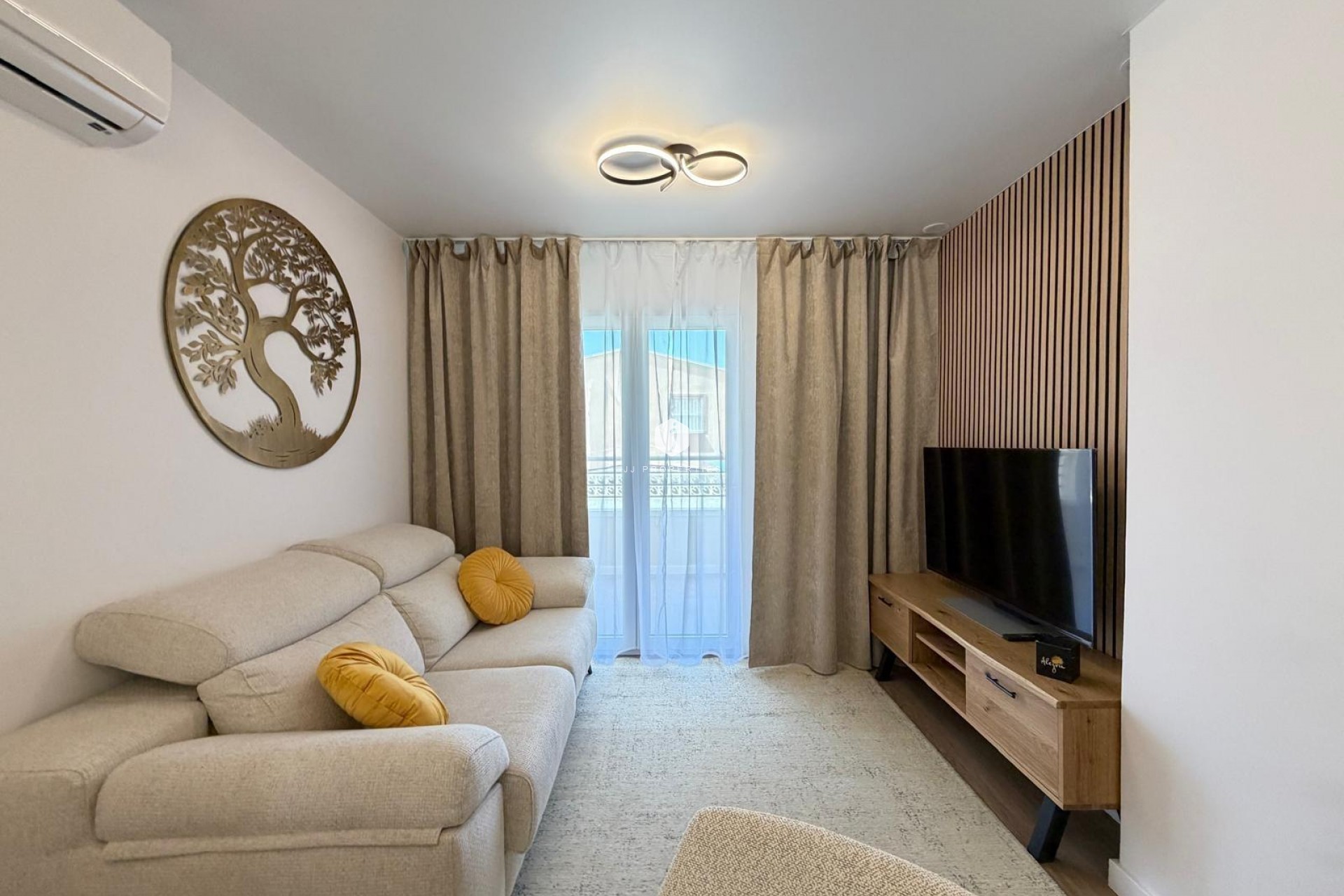 Tweedehands - Appartement / flat -
Torrevieja - Nueva Torrevieja