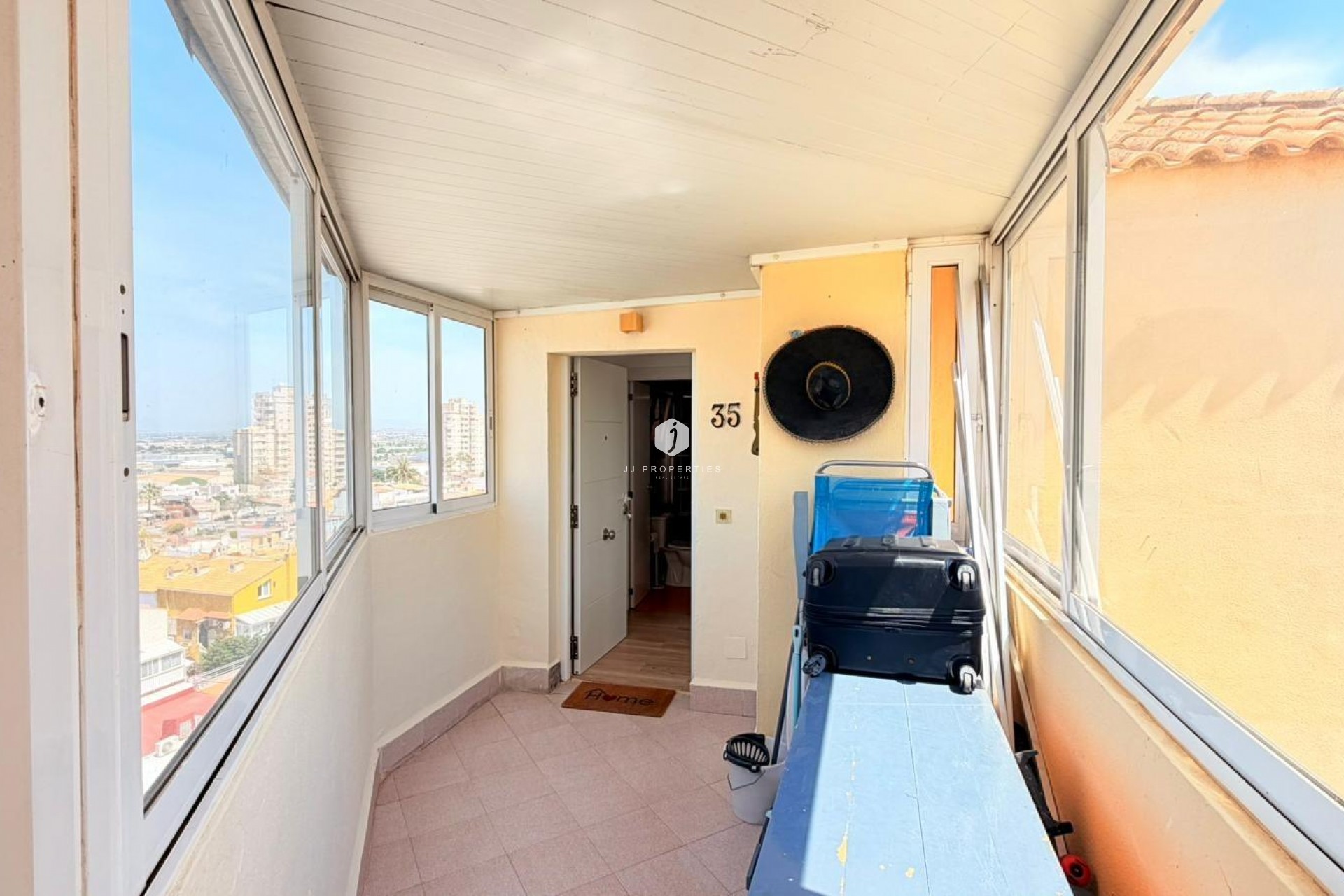 Tweedehands - Appartement / flat -
Torrevieja - Nueva Torrevieja