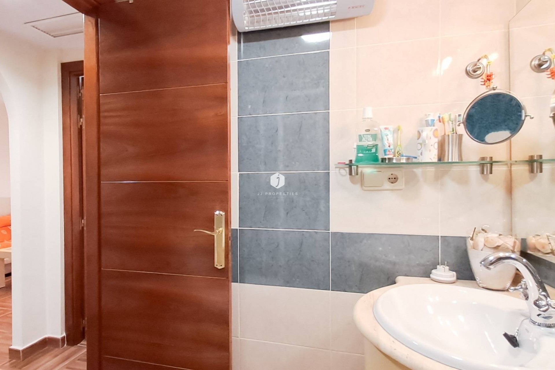 Tweedehands - Appartement / flat -
Torrevieja - Parque Acuático - Sector 25