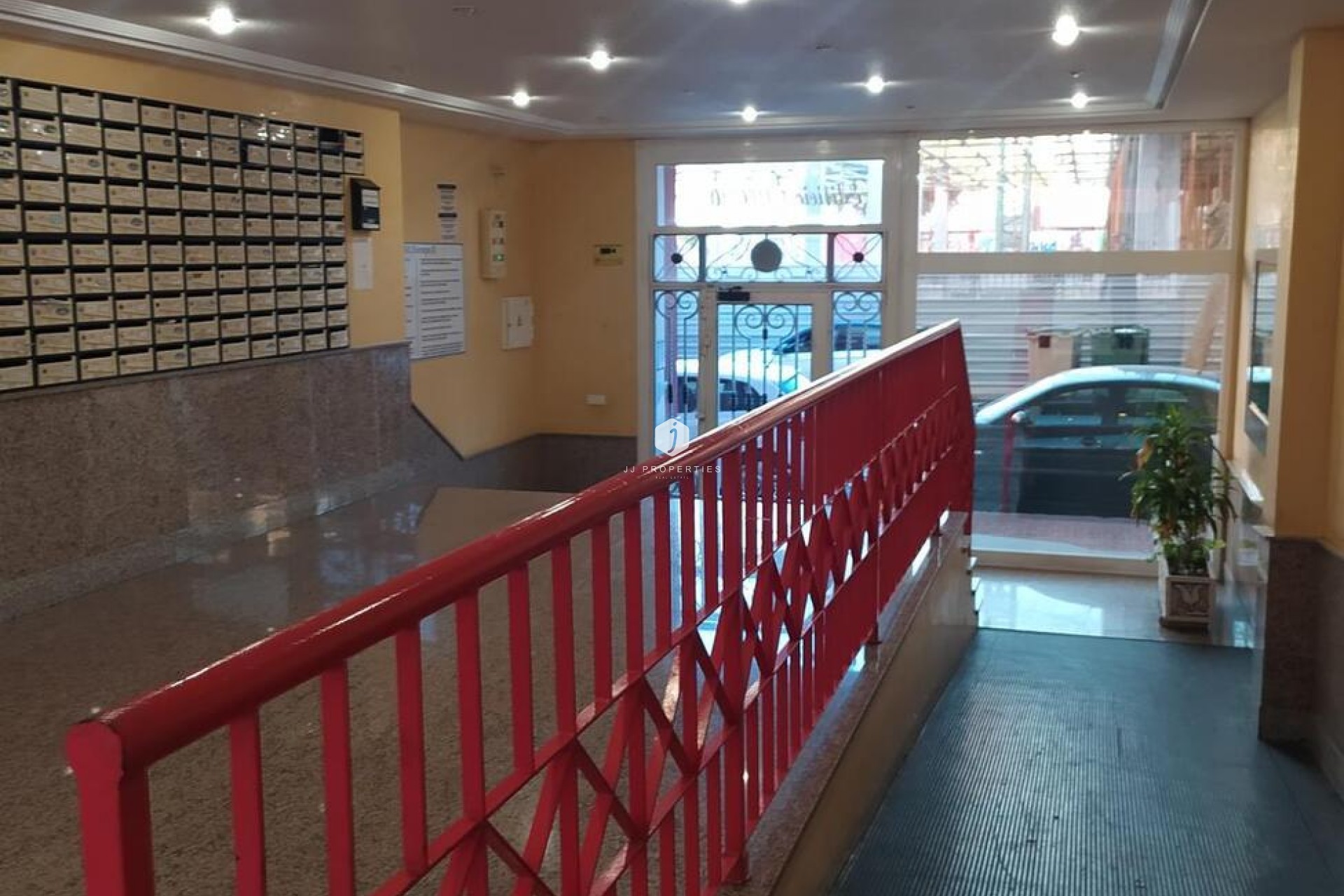 Tweedehands - Appartement / flat -
Torrevieja - PARQUE DE LAS NACIONES