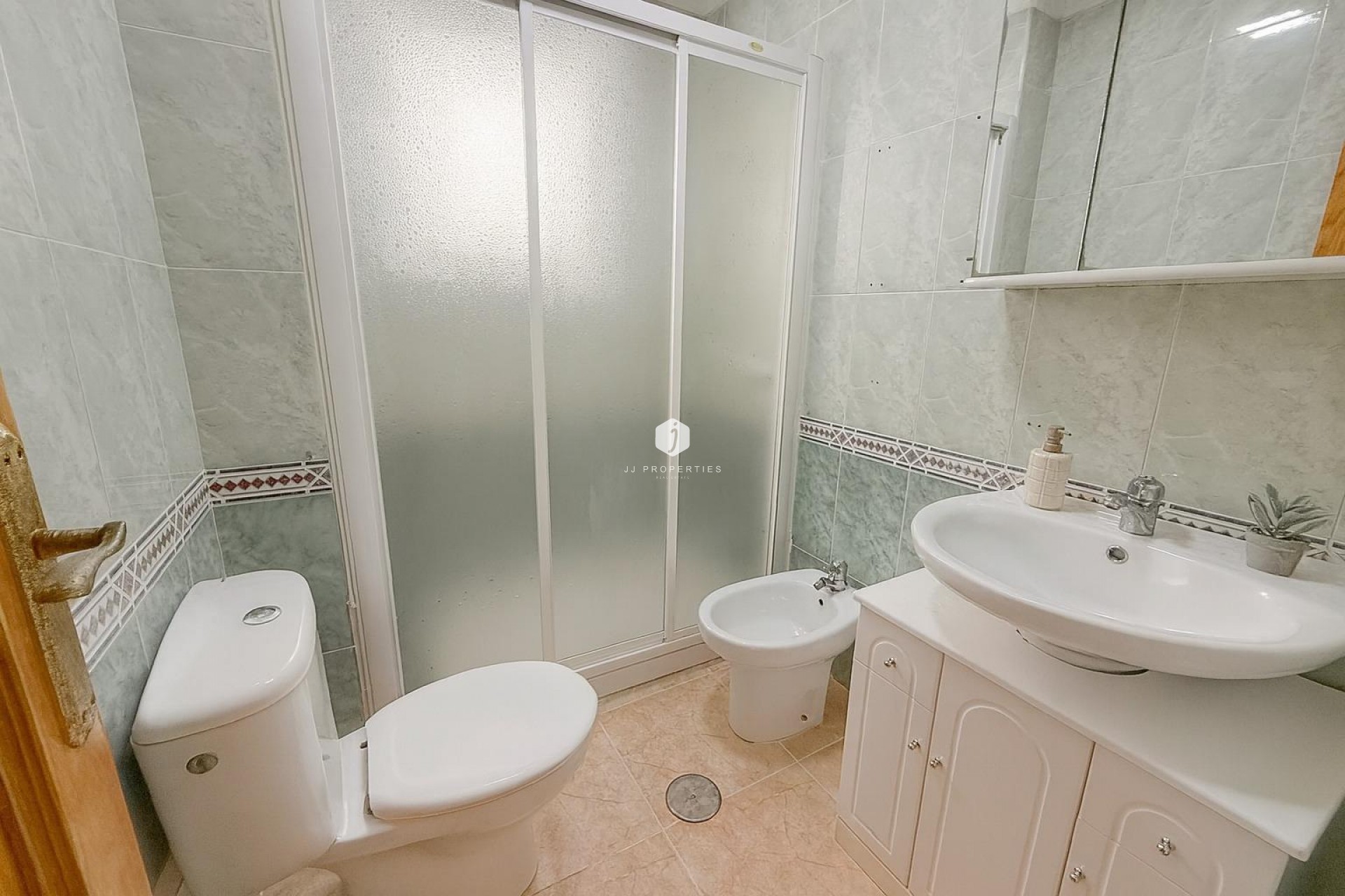 Tweedehands - Appartement / flat -
Torrevieja - PARQUE DE LAS NACIONES