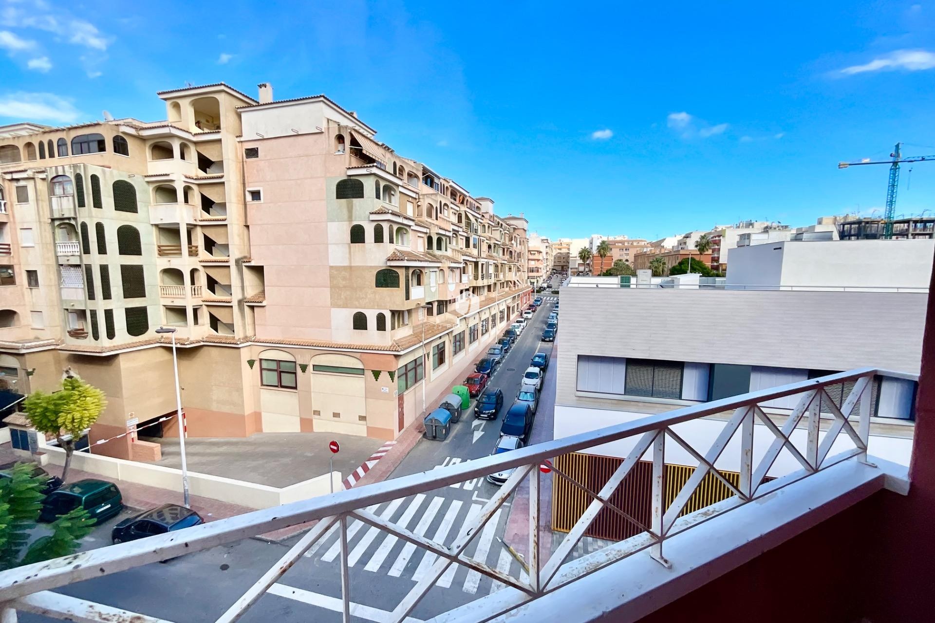 Tweedehands - Appartement / flat -
Torrevieja - PARQUE DE LAS NACIONES