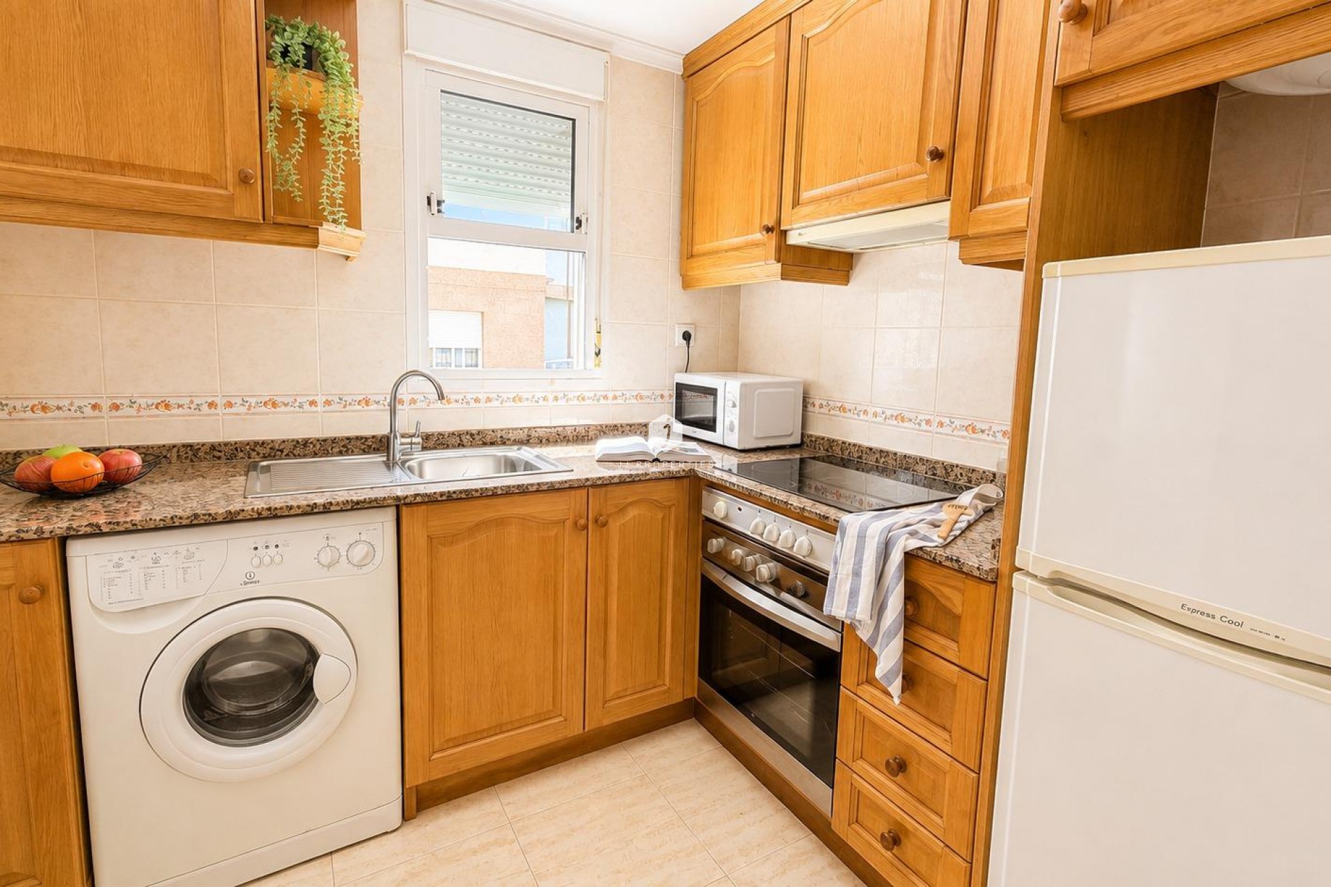 Tweedehands - Appartement / flat -
Torrevieja - PARQUE DE LAS NACIONES
