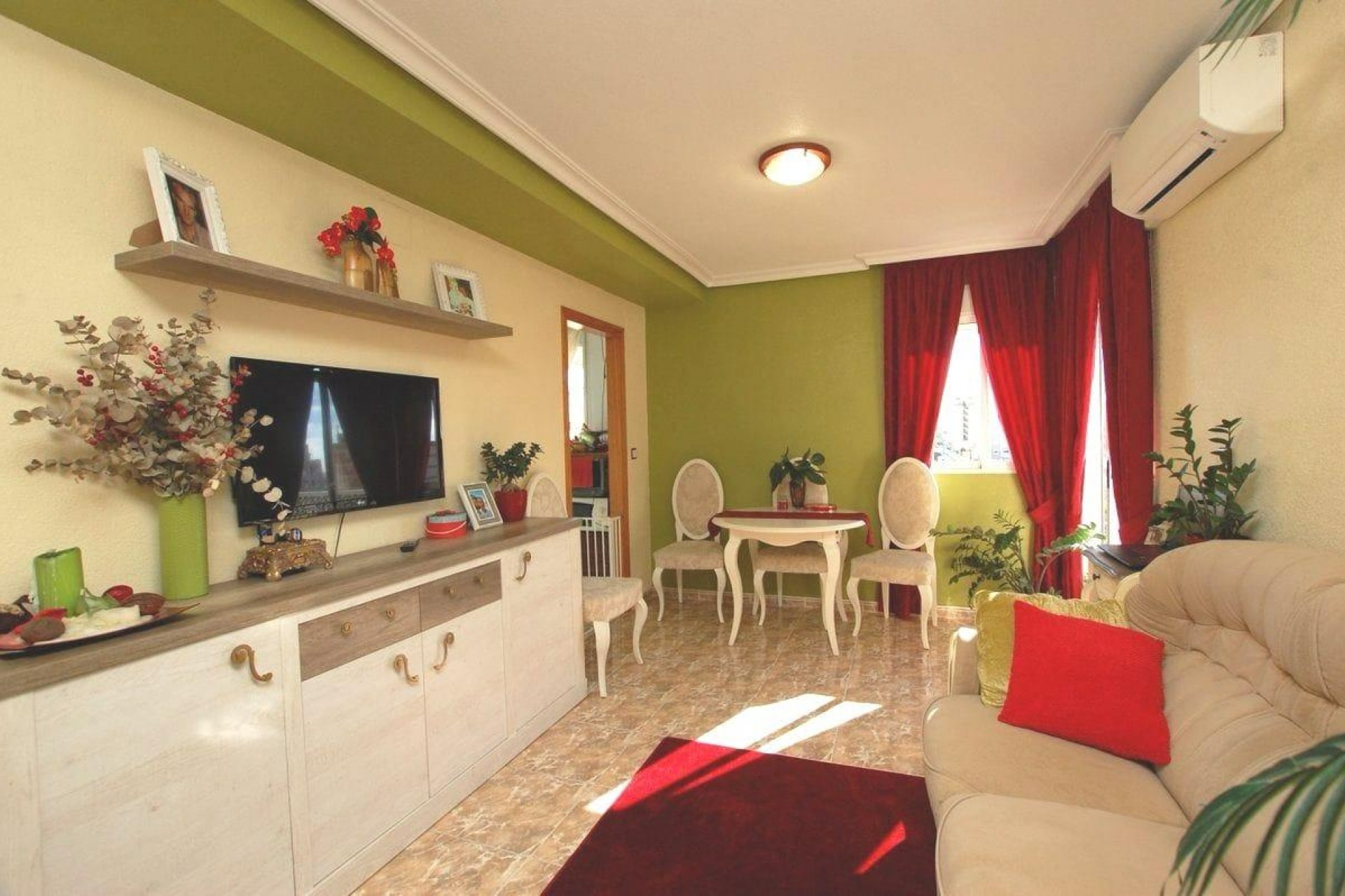 Tweedehands - Appartement / flat -
Torrevieja - Parque las naciones