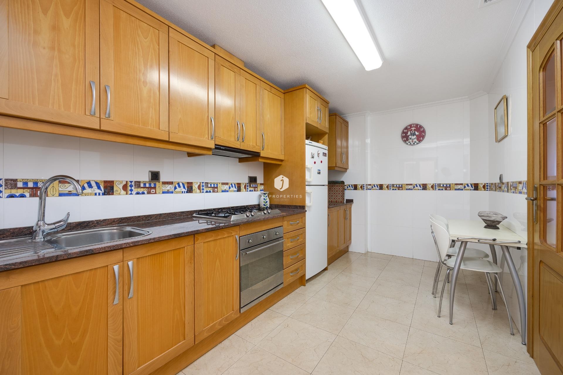 Tweedehands - Appartement / flat -
Torrevieja - Paseo maritimo