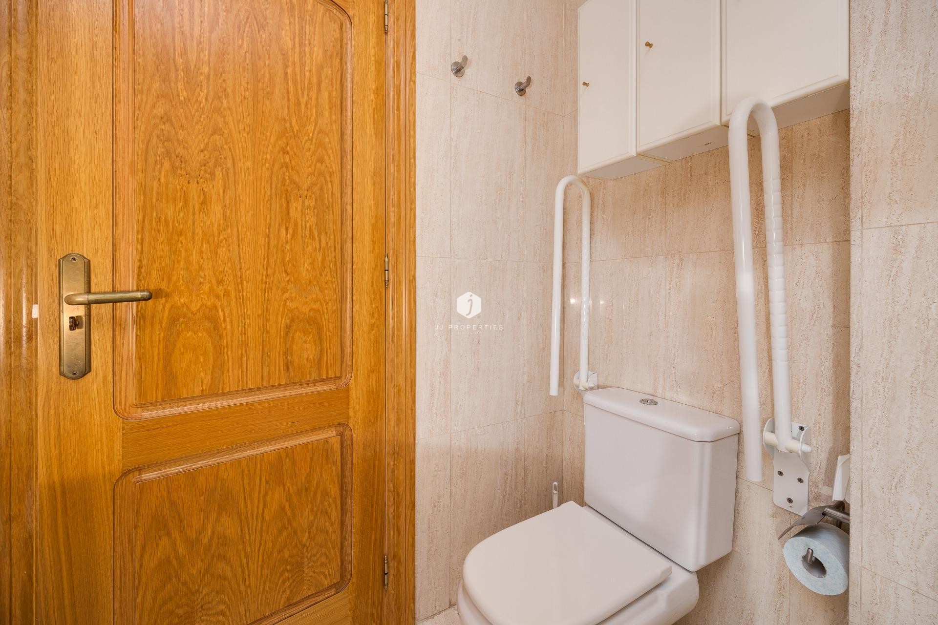 Tweedehands - Appartement / flat -
Torrevieja - Paseo maritimo