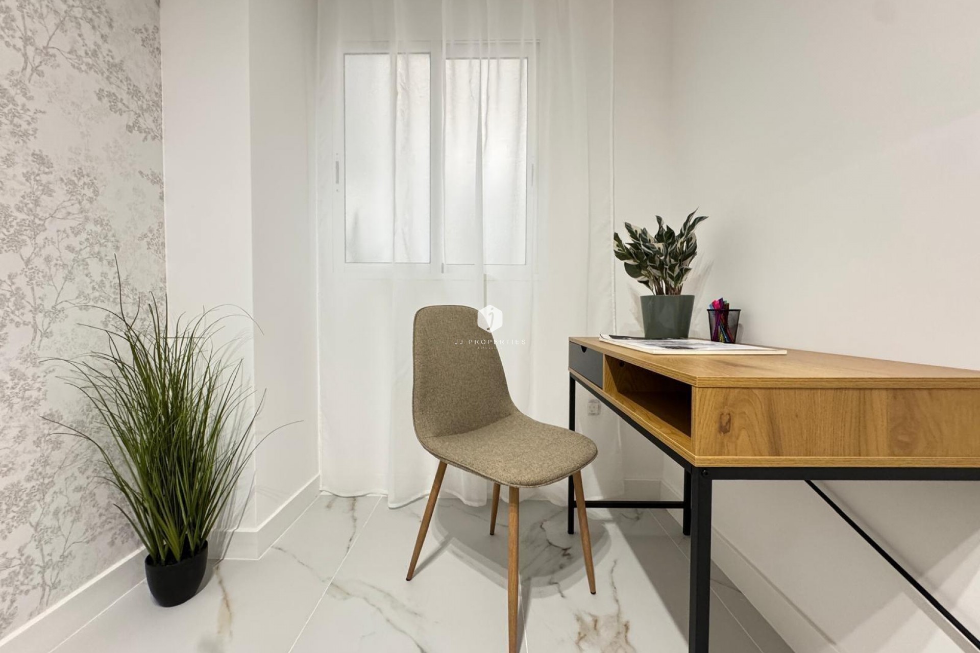 Tweedehands - Appartement / flat -
Torrevieja - Playa de los Locos