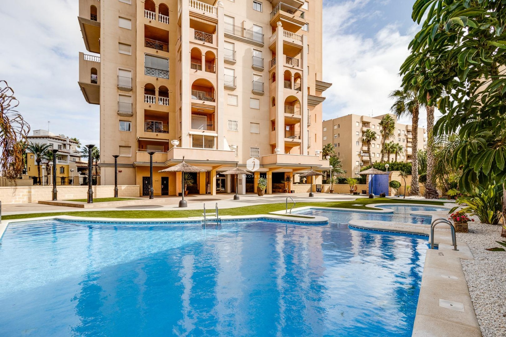 Tweedehands - Appartement / flat -
Torrevieja - Playa de los Locos