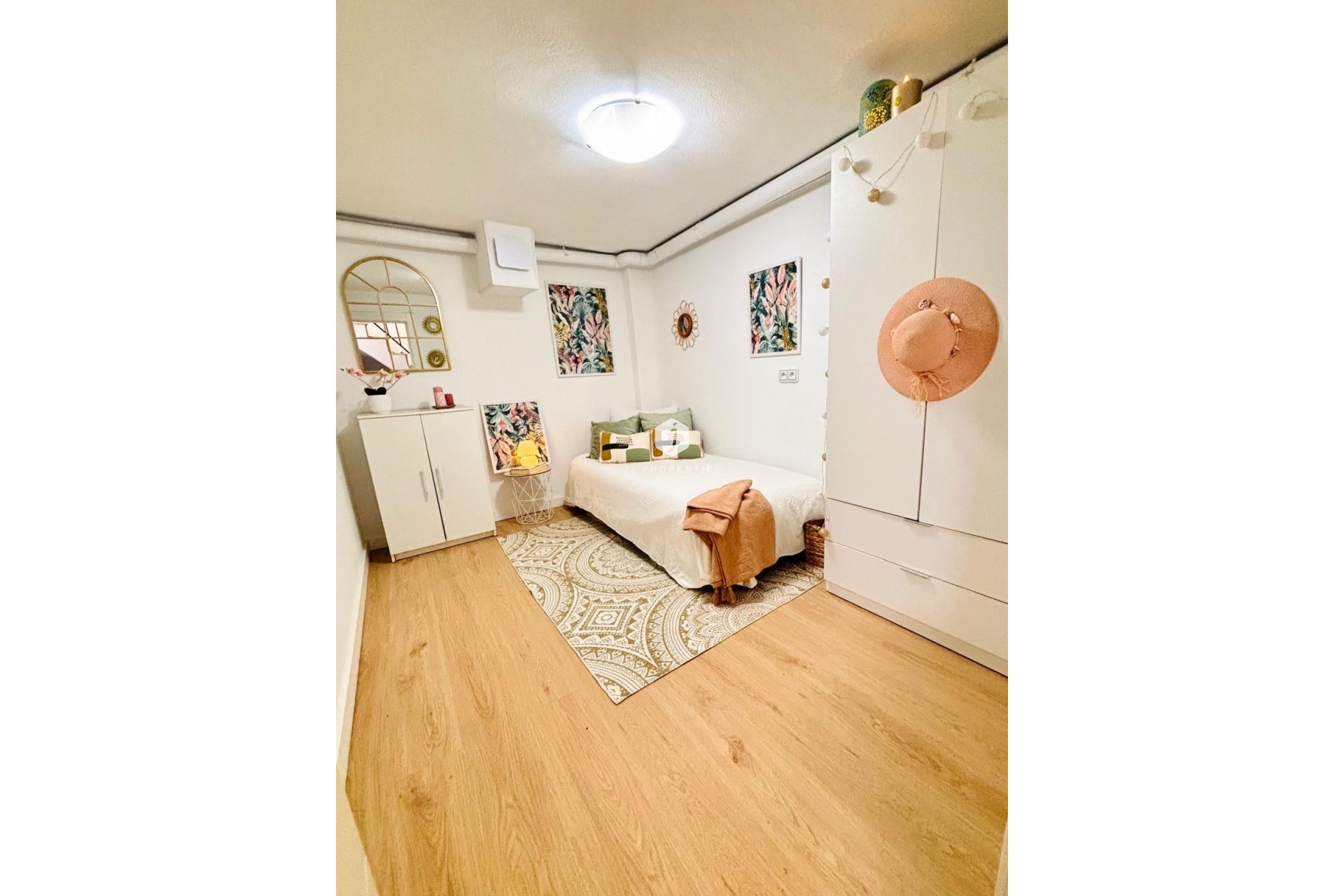 Tweedehands - Appartement / flat -
Torrevieja - Playa de los Locos